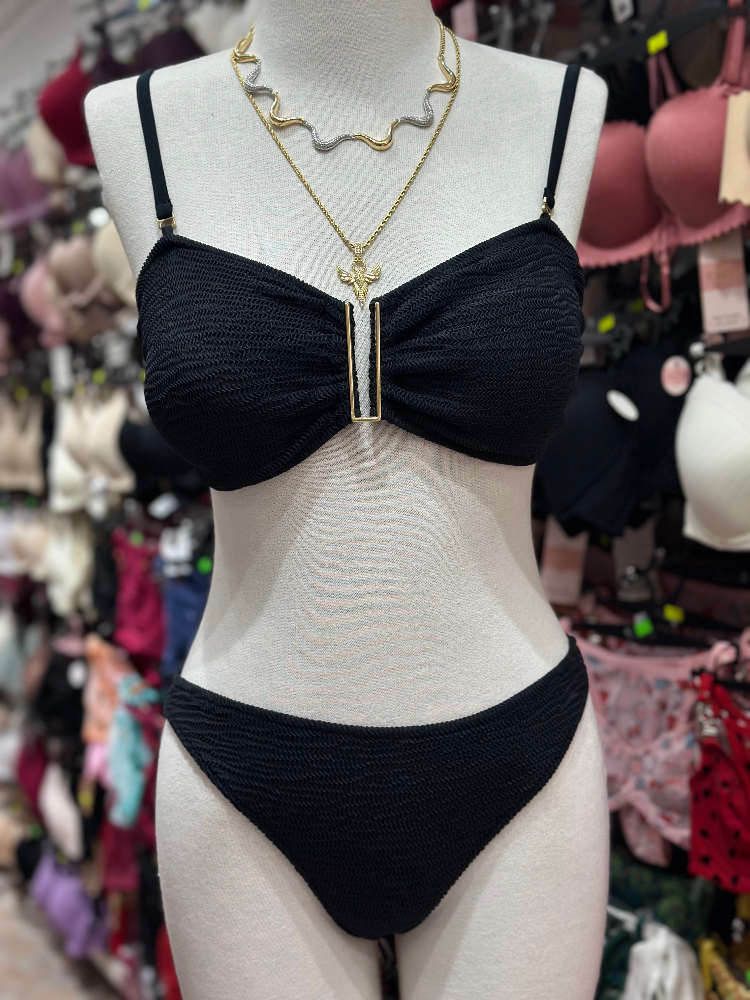 Siyah Gold Detay Bikini Takım