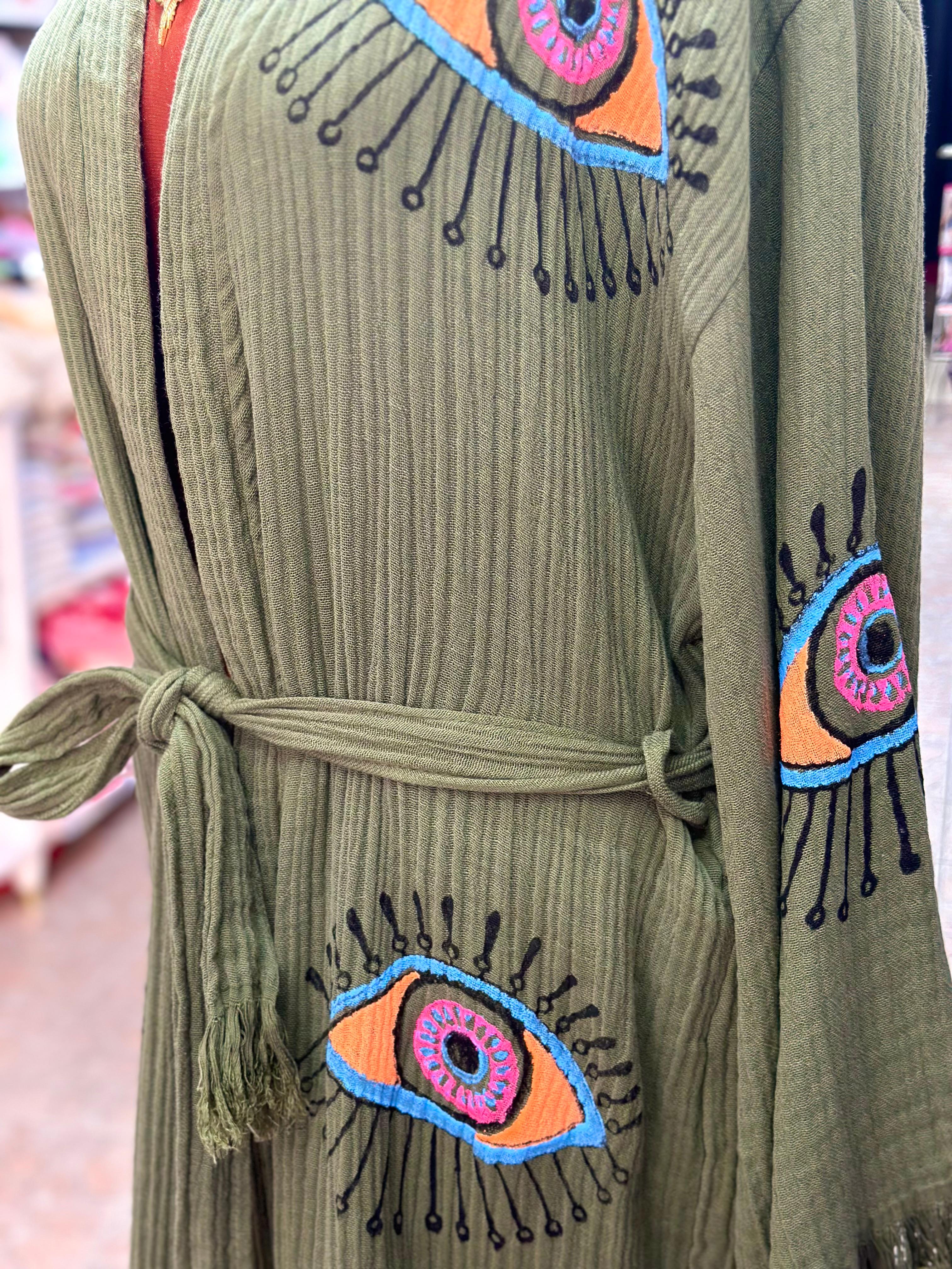 Mystic Gaze – Nakışlı Kimono