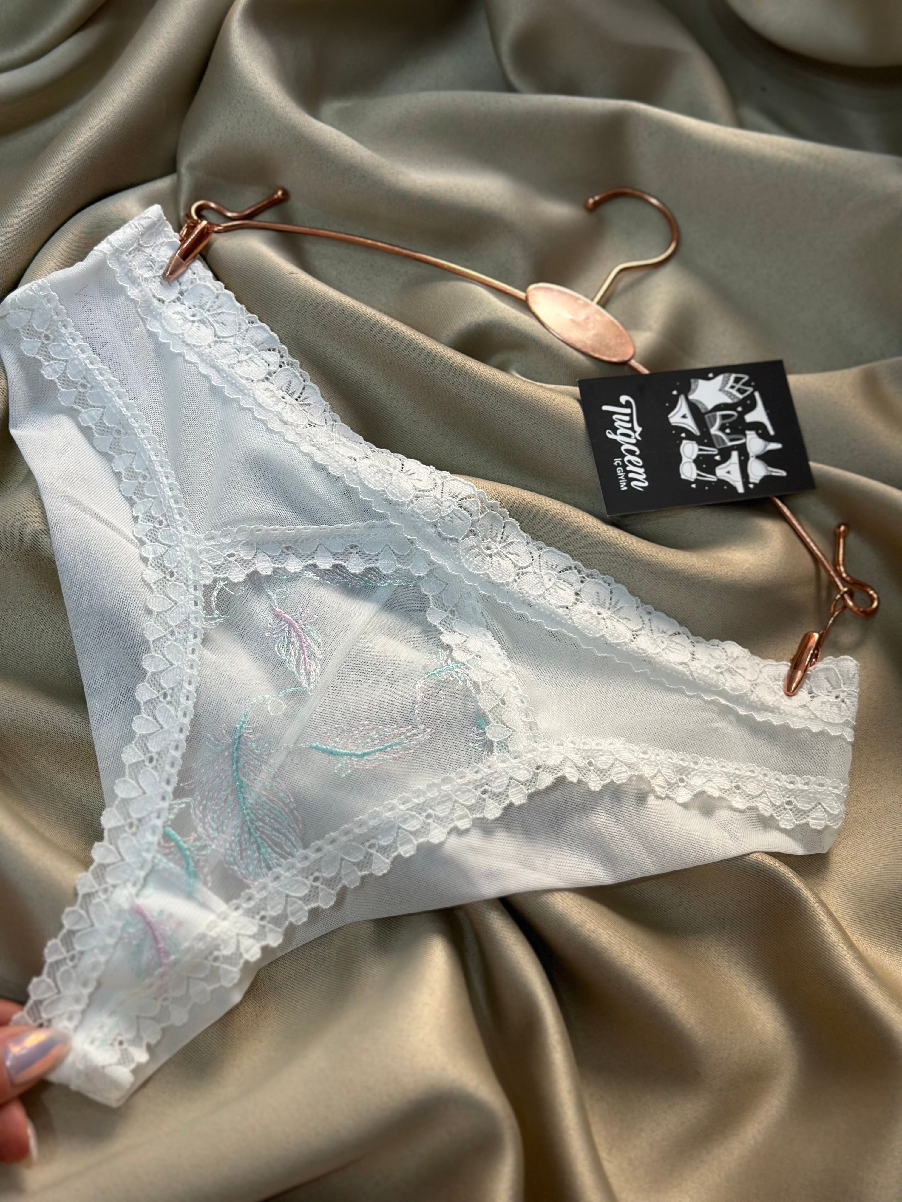 Feather Touch Slip