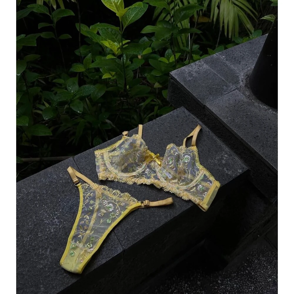 Botanic Bloom – Çiçek Gibi Dokunur