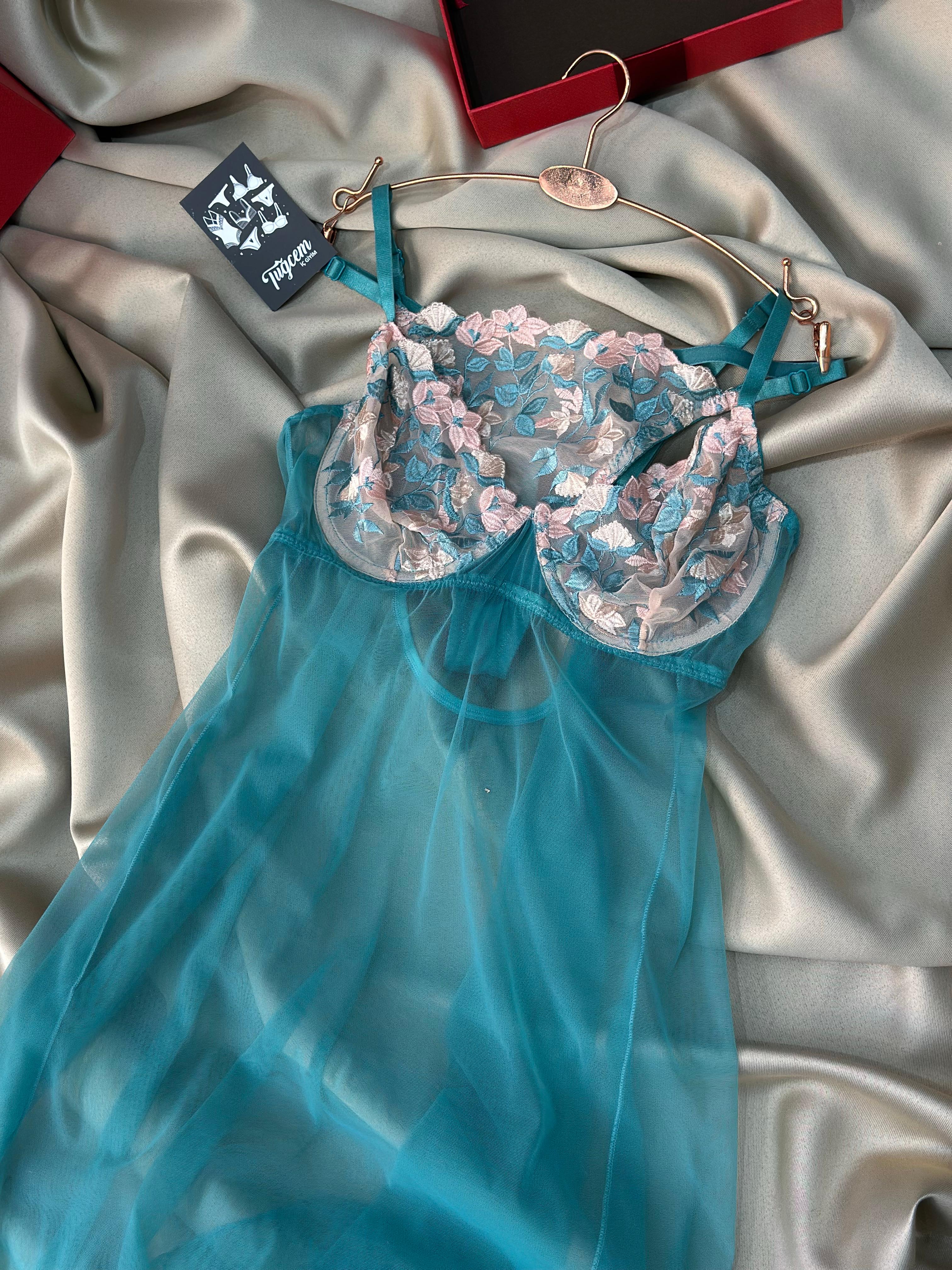 Mini Vintage Gecelik
