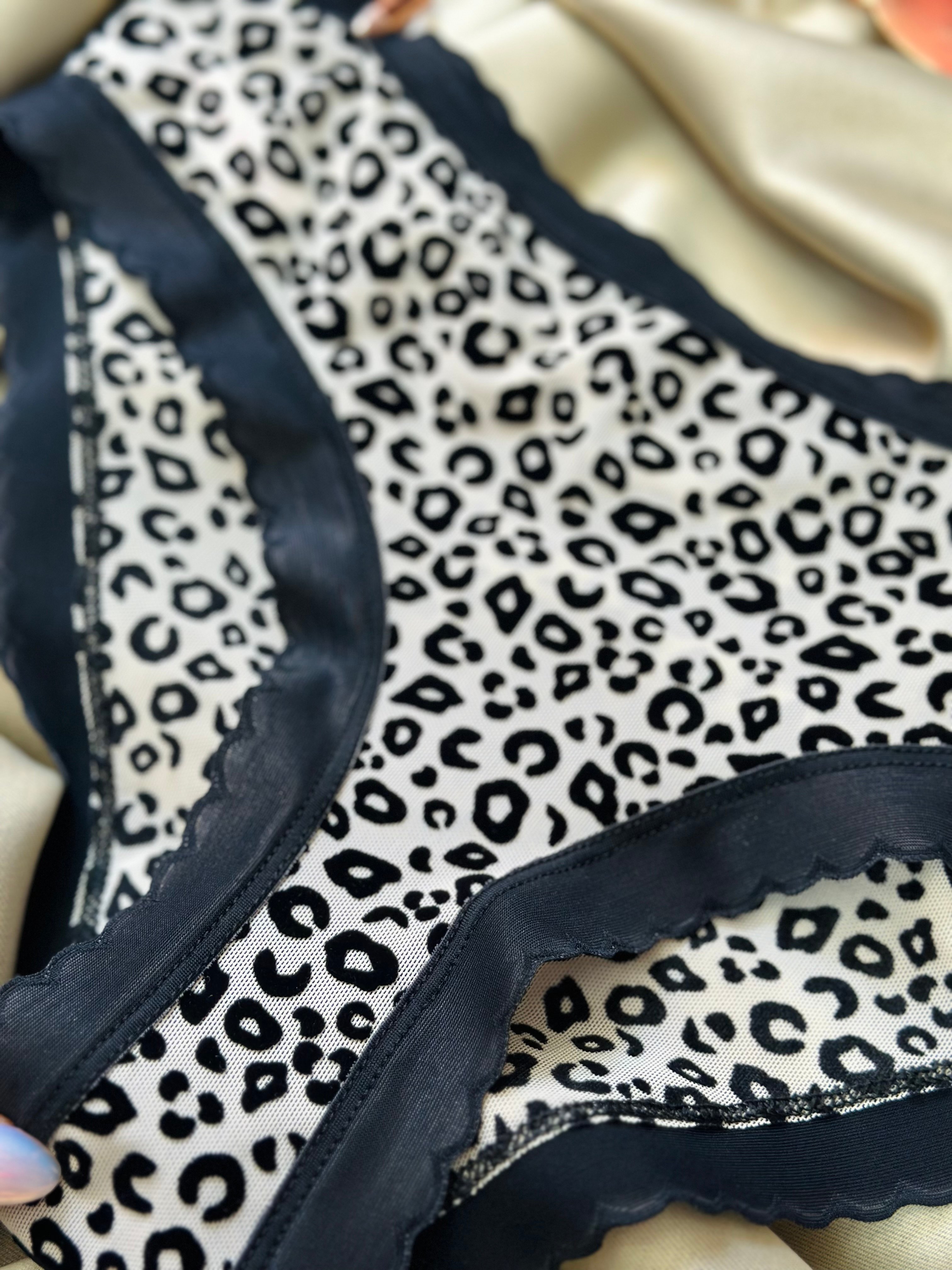 Wild Whisper – Leopar Desenli Yüksek Bel Külot