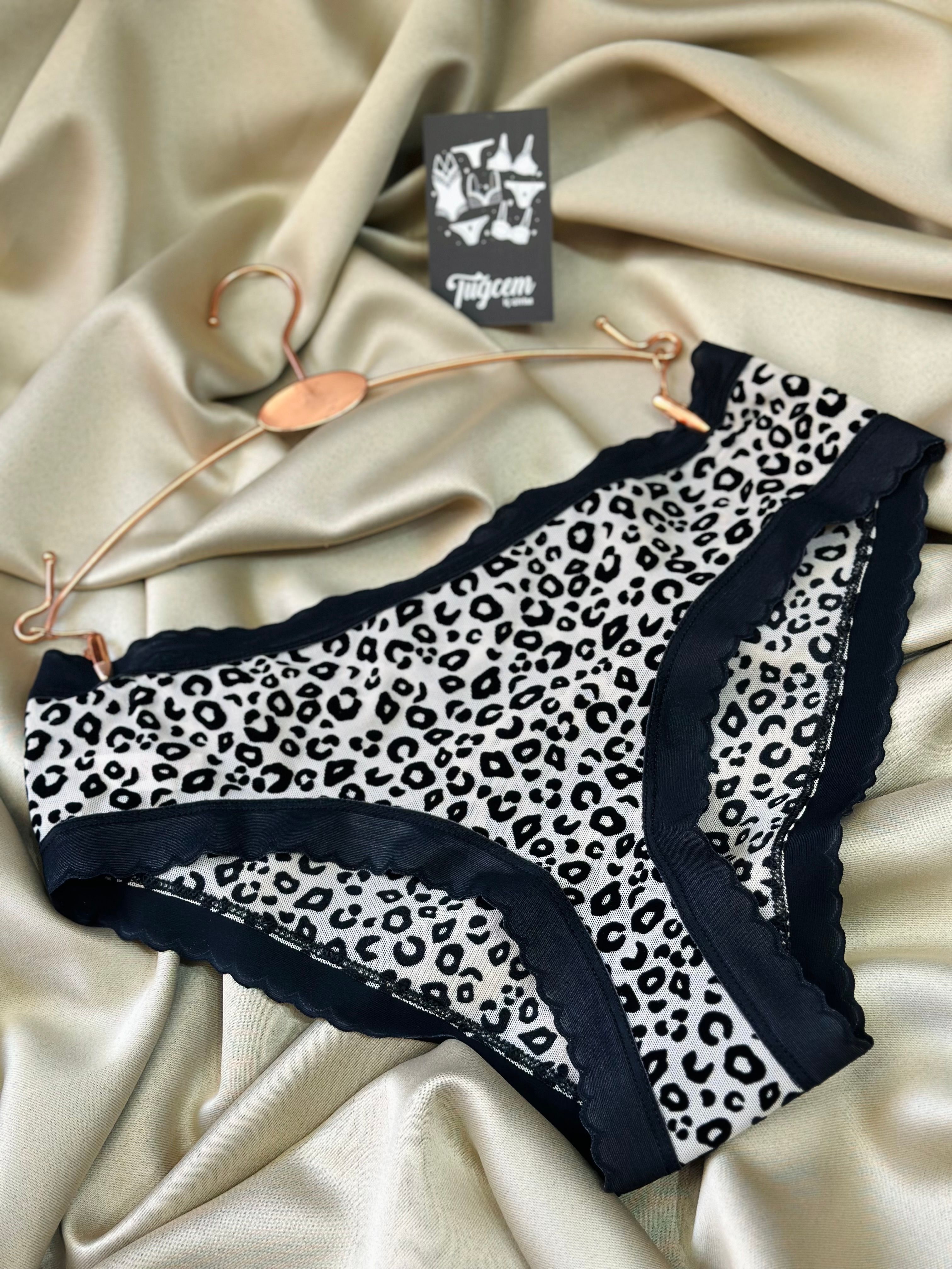 Wild Whisper – Leopar Desenli Yüksek Bel Külot