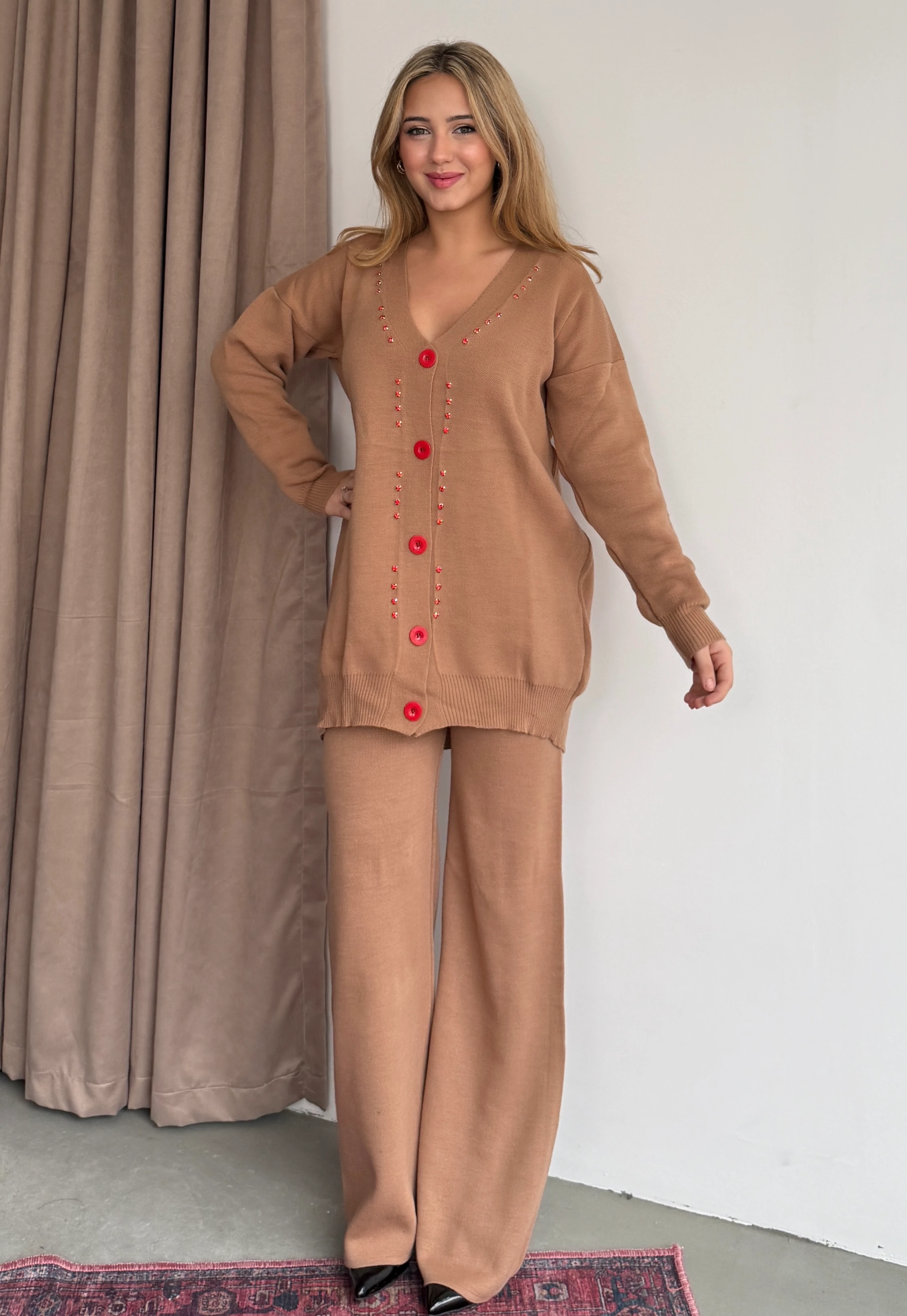 Taşlı Hırkalı Takım - Camel