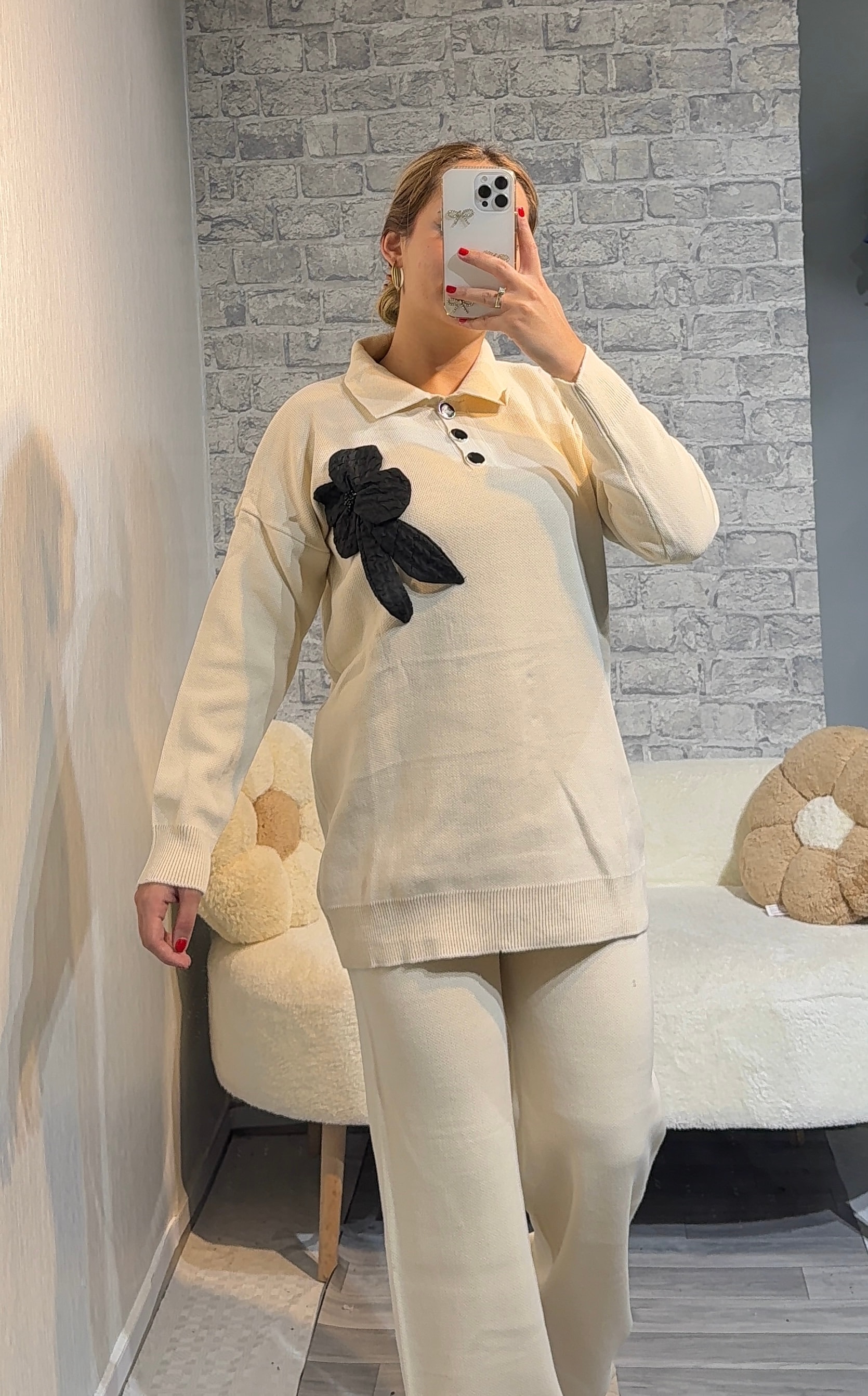 Triko Çiçek Detaylı Triko Takım - Taş