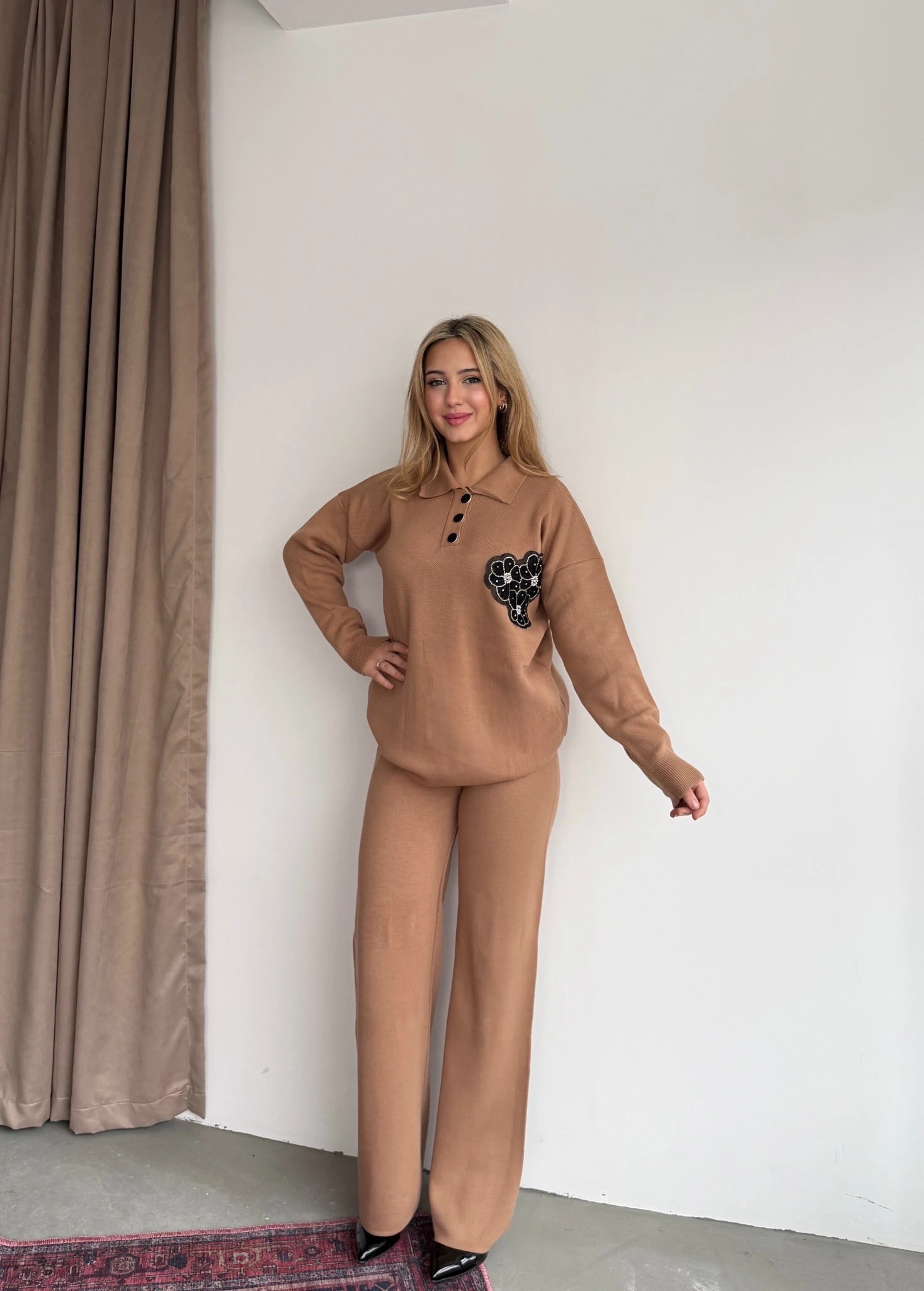 Nakışlı Triko Takım - Camel