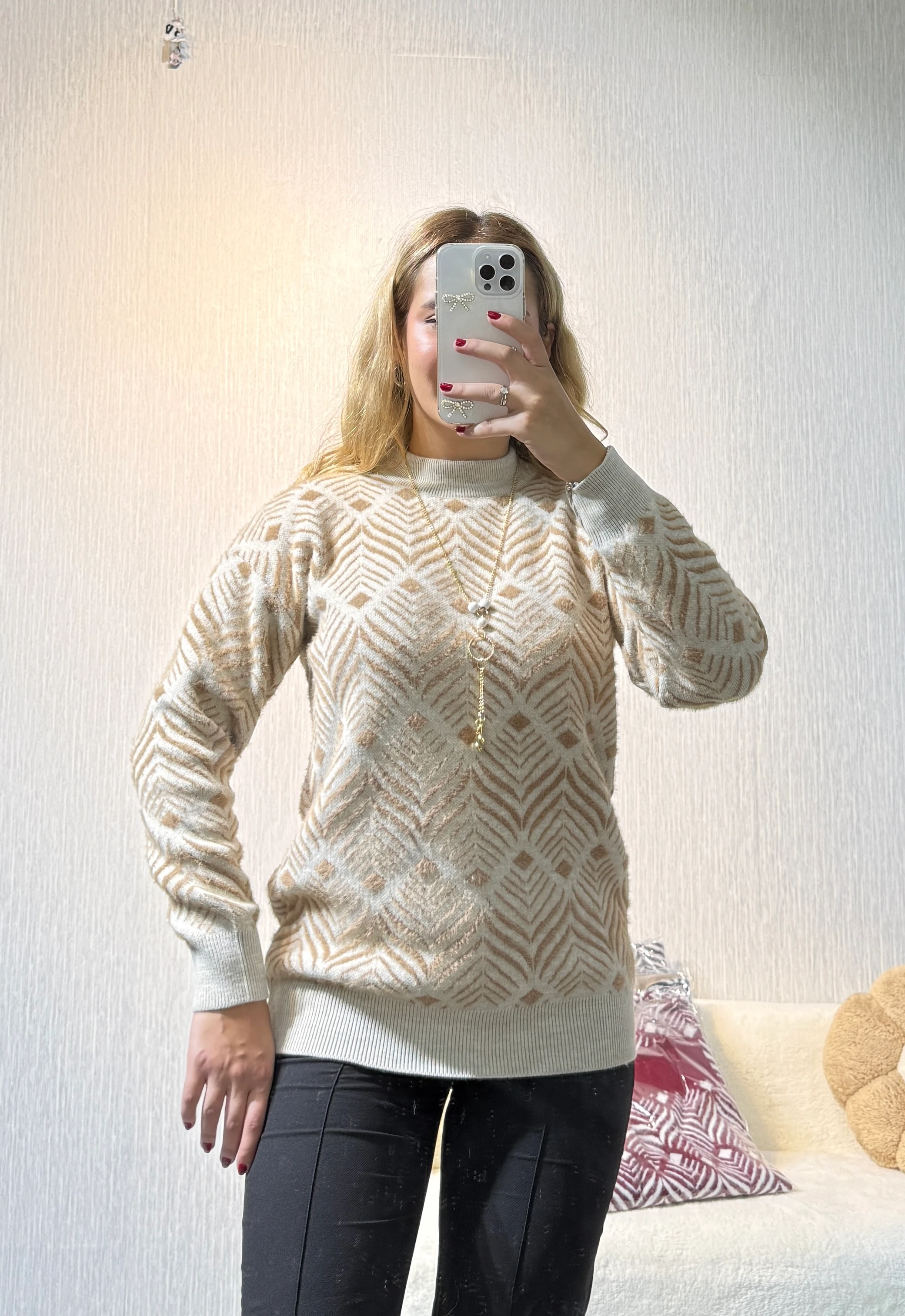 Etnik Desenli Kolyeli Kazak - Bej