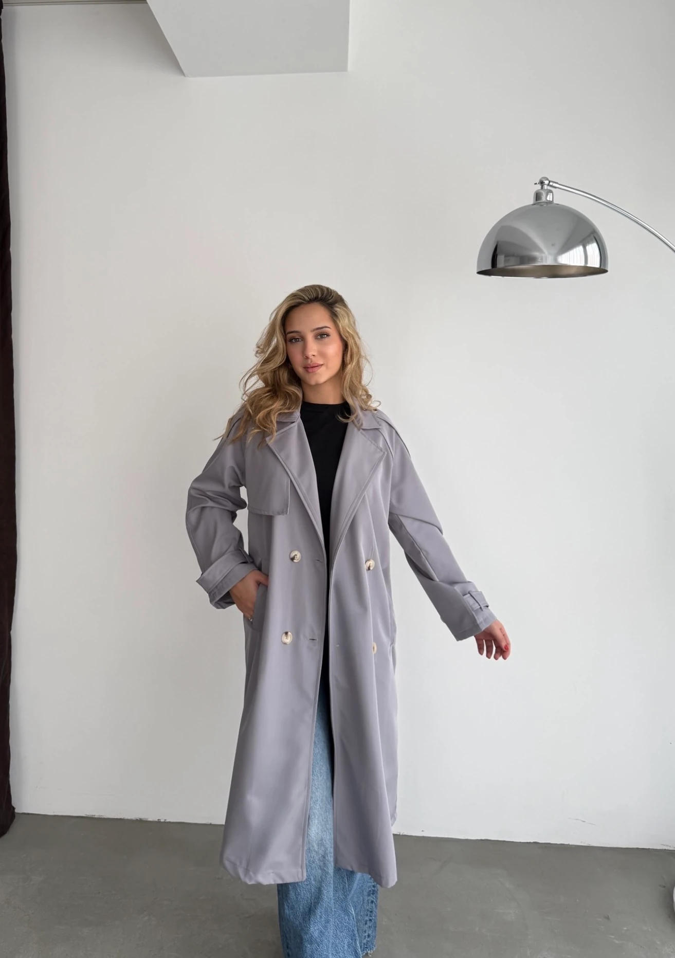 Tasarım Kolu Kemerli Trençkot - Gri