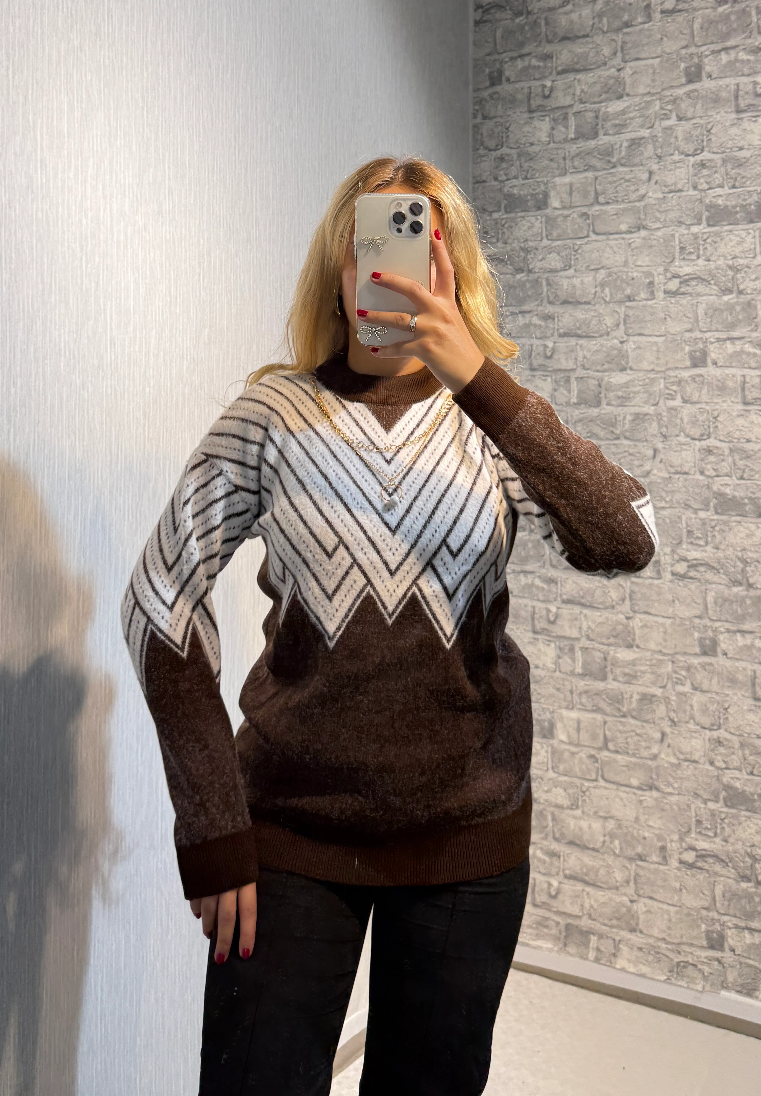 V Yaka Kolyeli Triko Kazak - Kahverengi