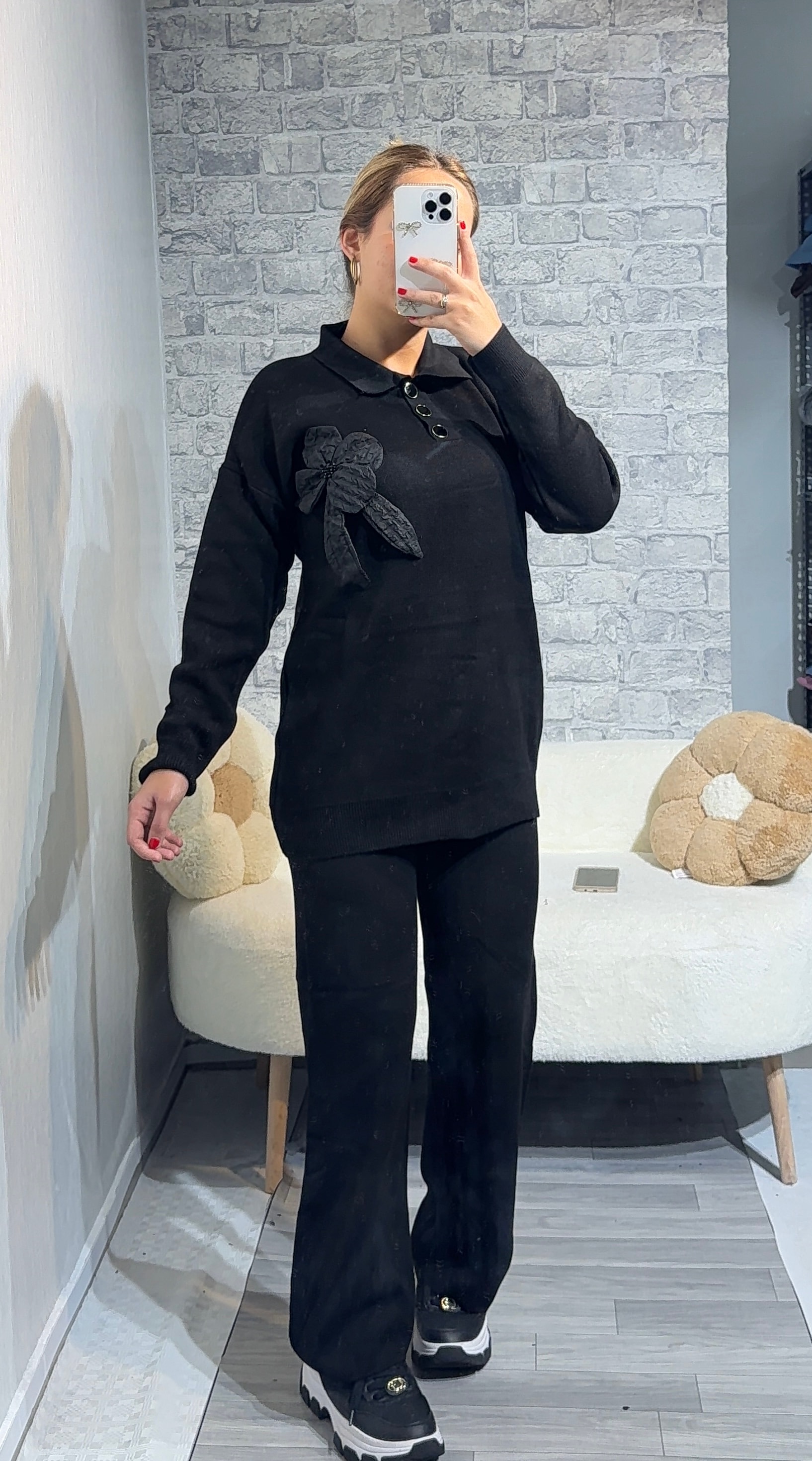 Triko Çiçek Detaylı Triko Takım - Siyah