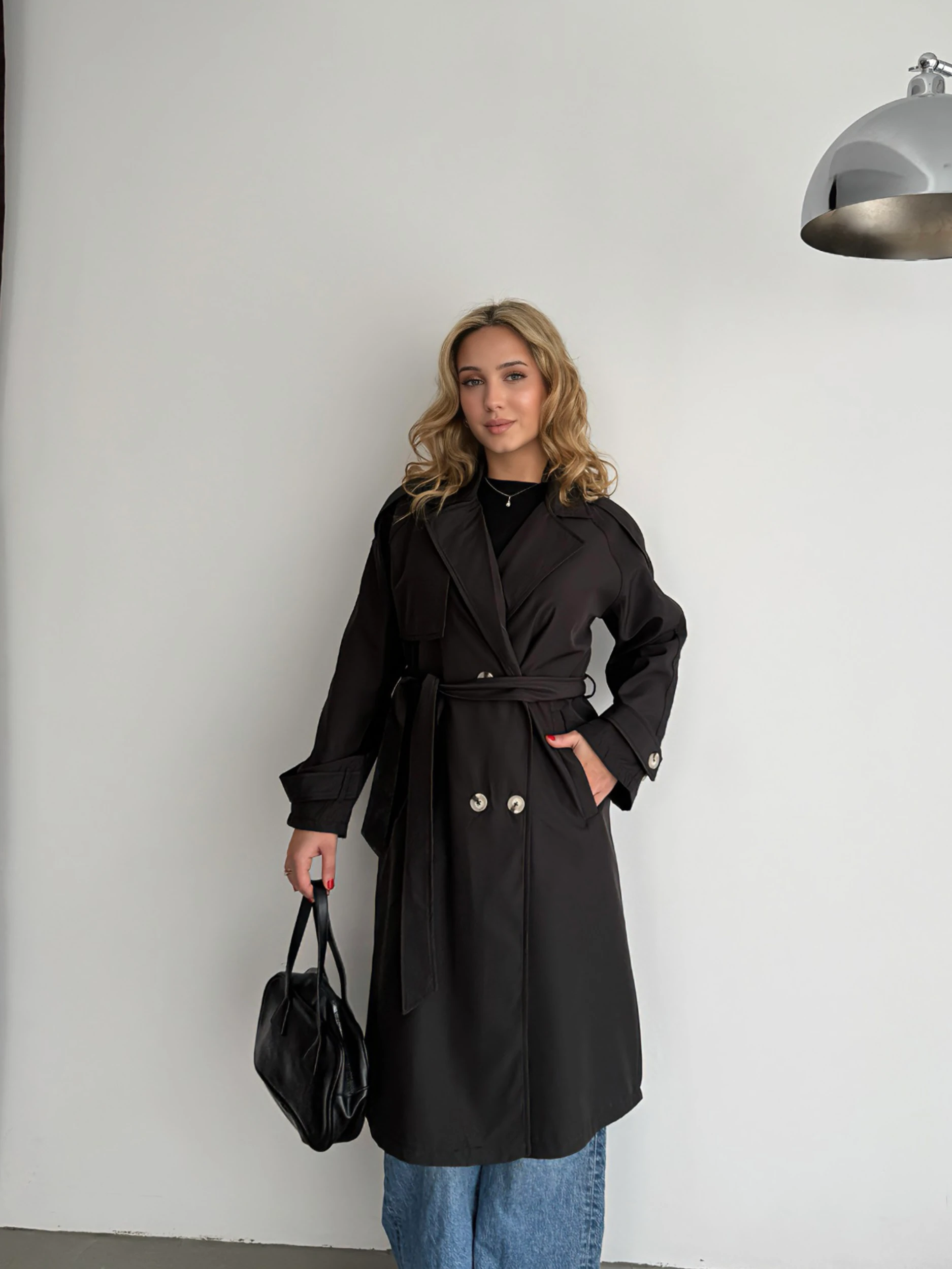 Tasarım Kolu Kemerli Trençkot - Siyah