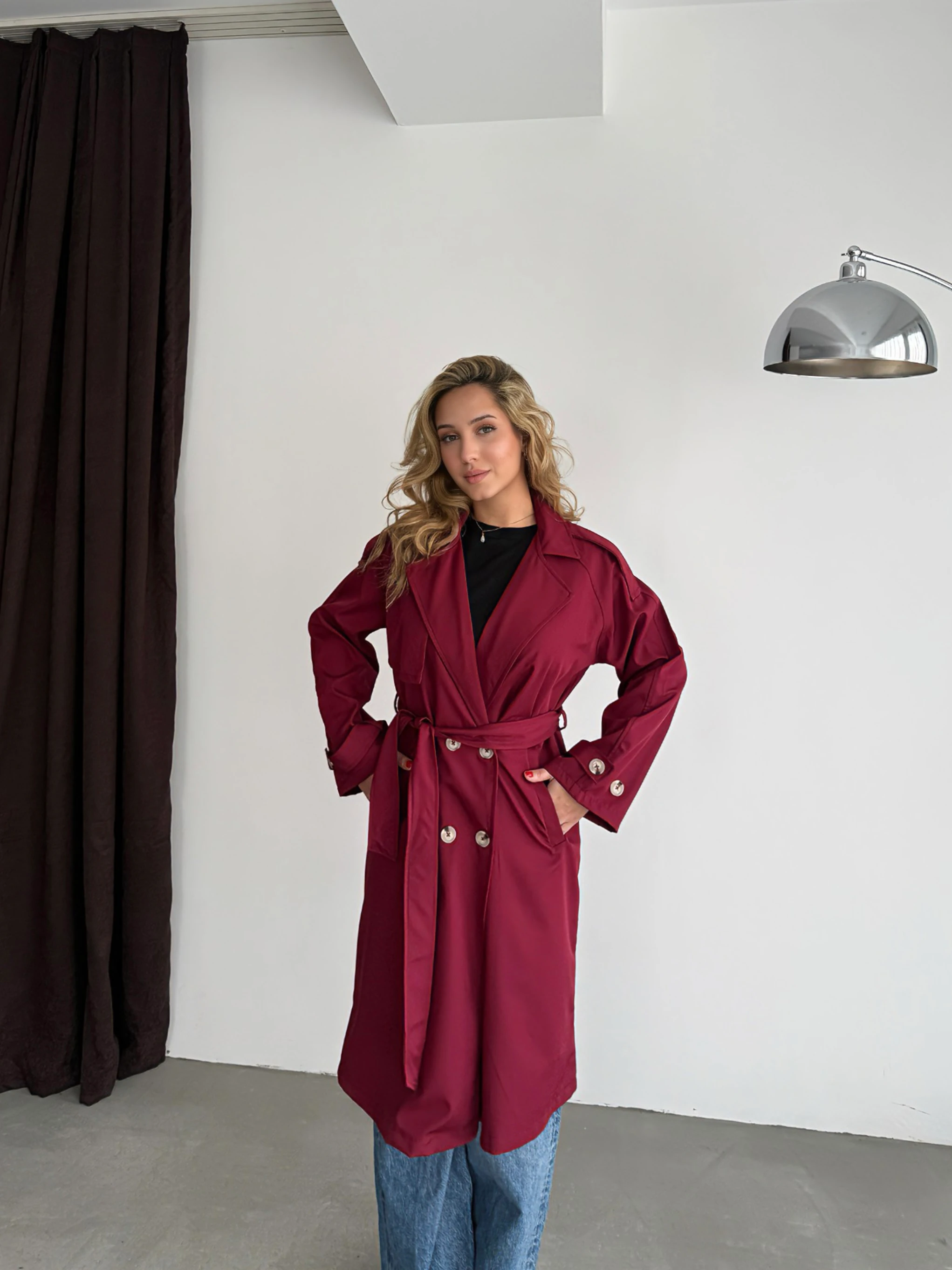 Tasarım Kolu Kemerli Trençkot - Bordo