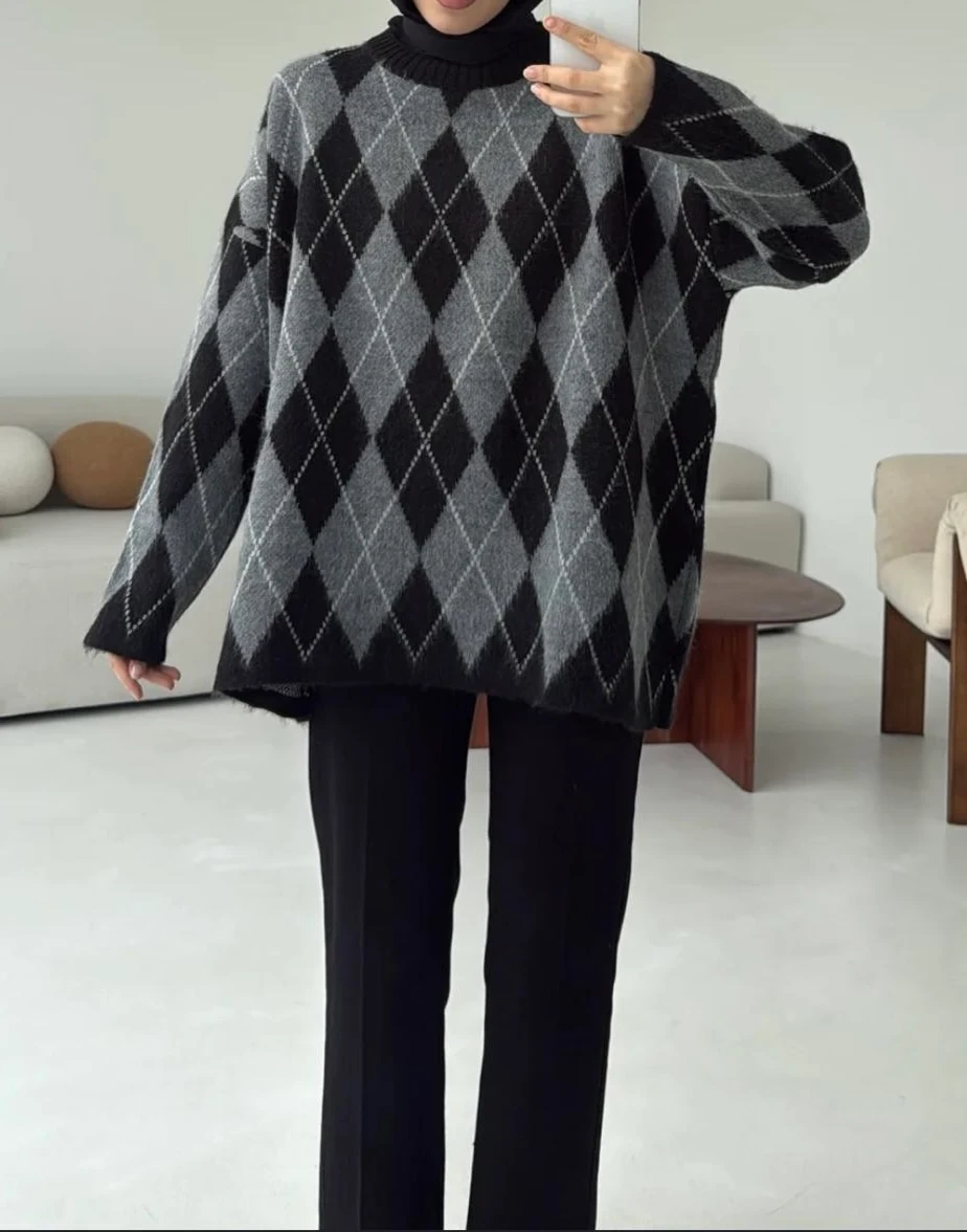 Baklava Detay Salaş Kazak - Siyah