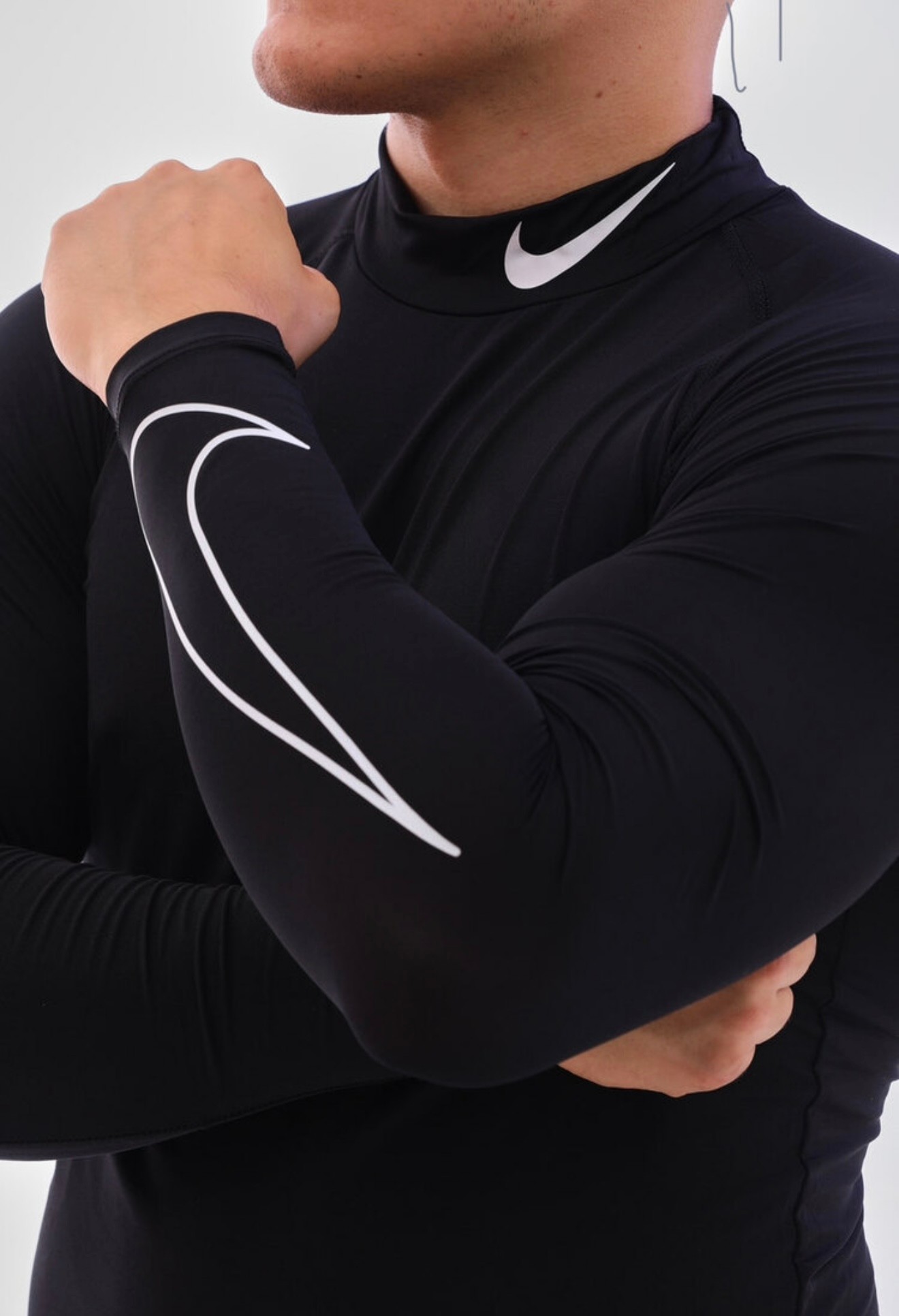 Nike Boğazlı Compression Body - Siyah