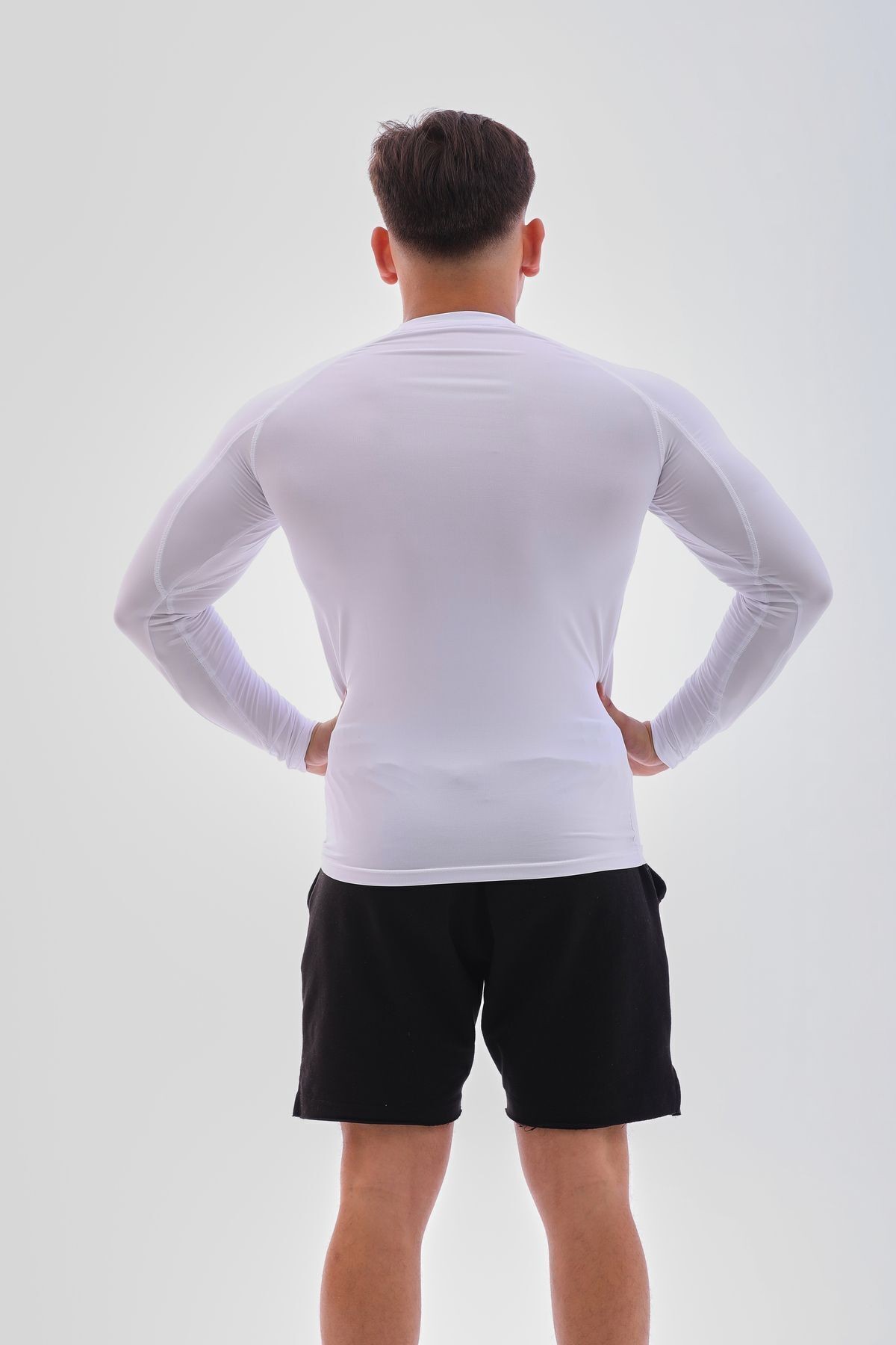 Uzun Kollu Compression Body Fit Spor Tam Beden Erkek Tişört Beyaz