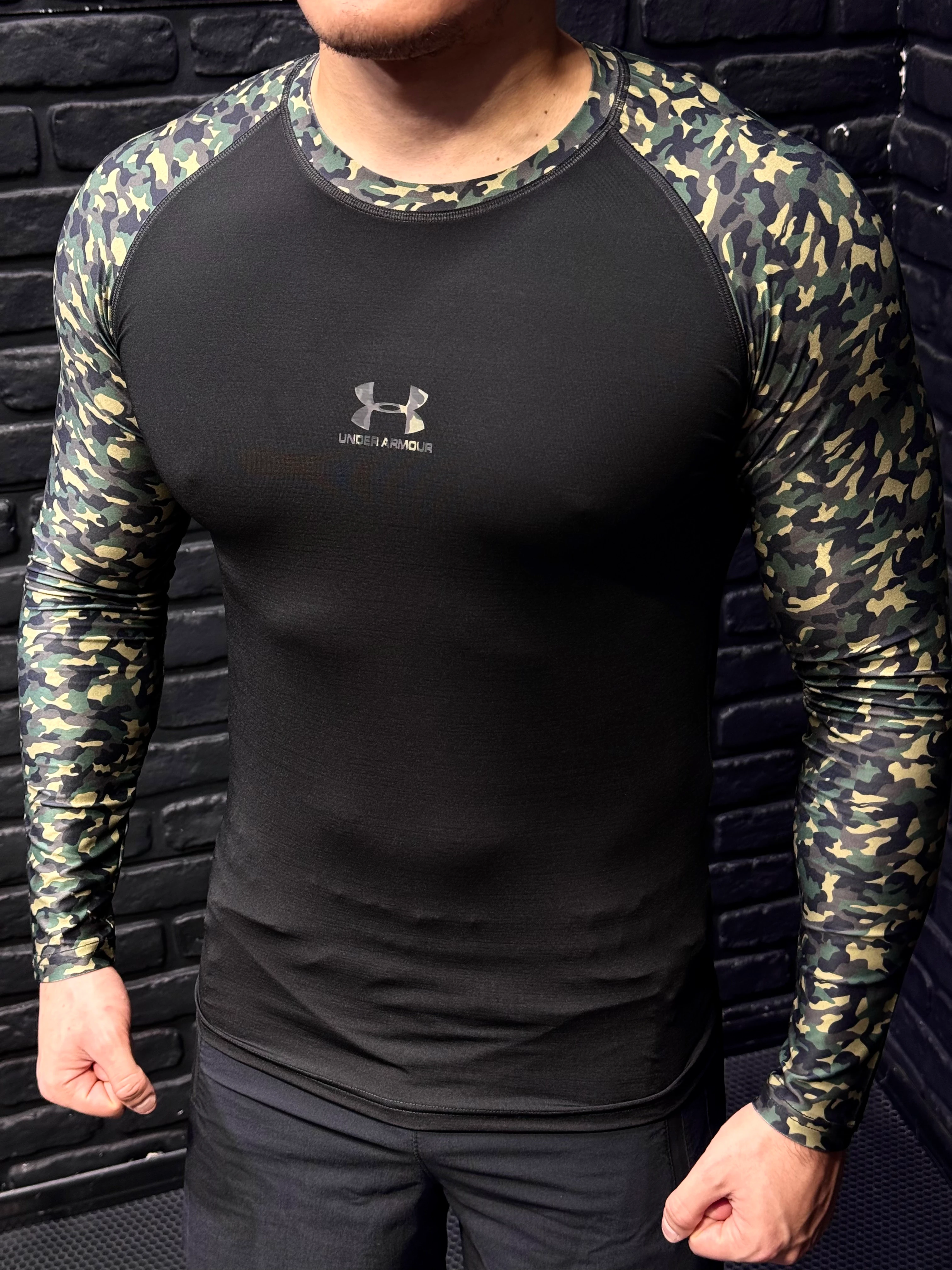 Under Armour Kamuflaj Compression Body - Siyah