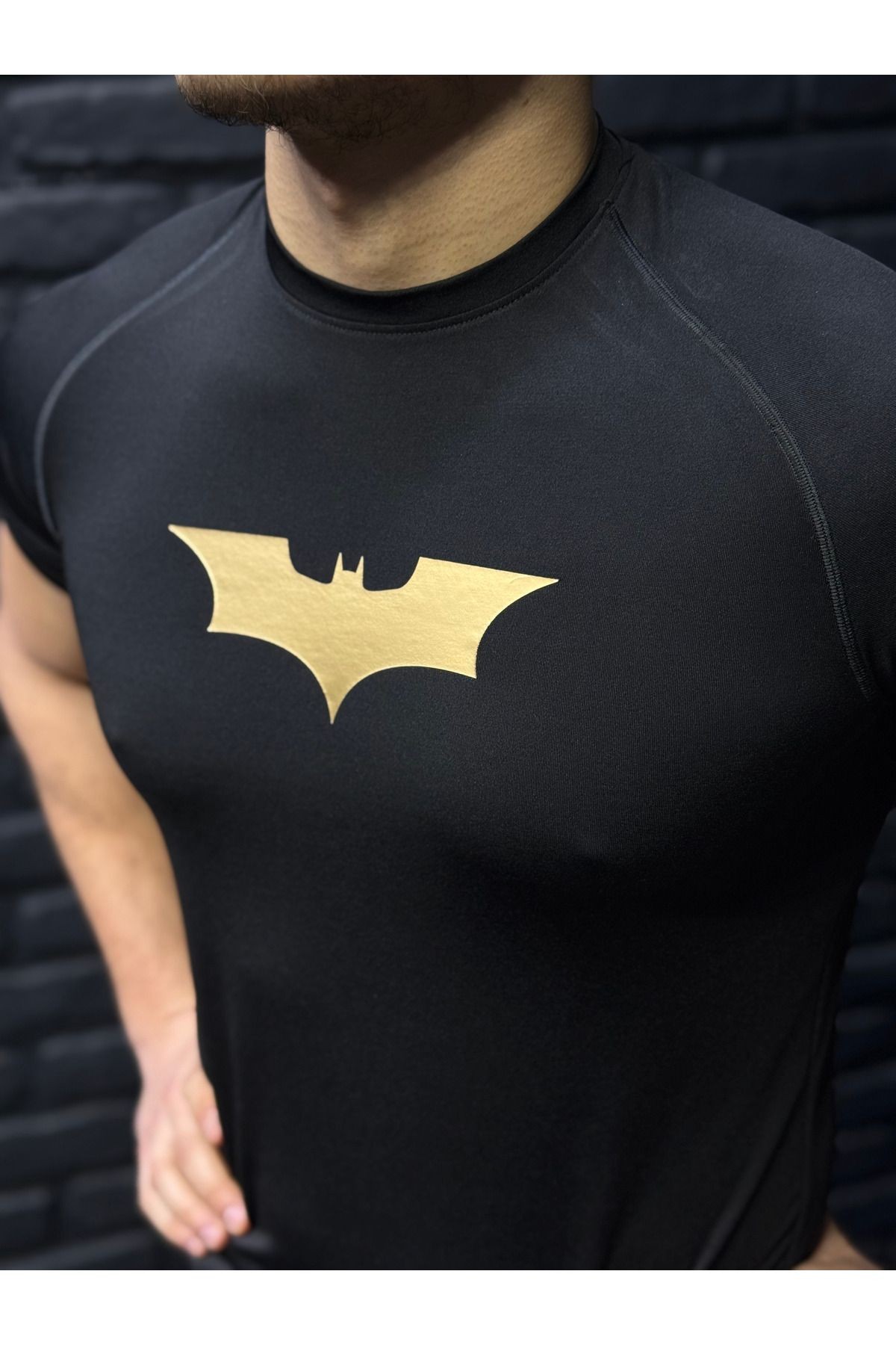 Kısa Kollu Altın Batman Compression Tshirt