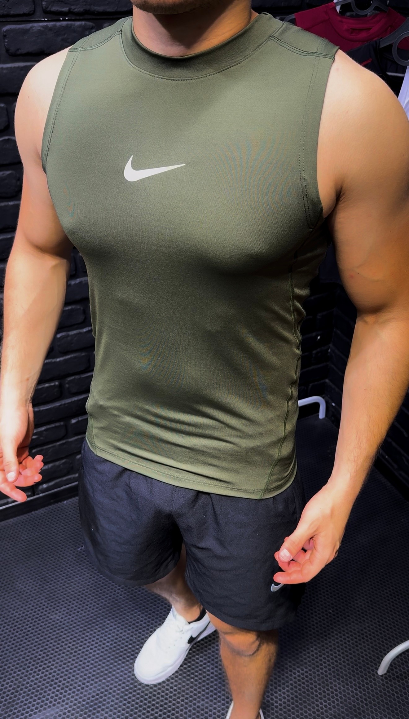 Nike Compression Atlet - Haki
