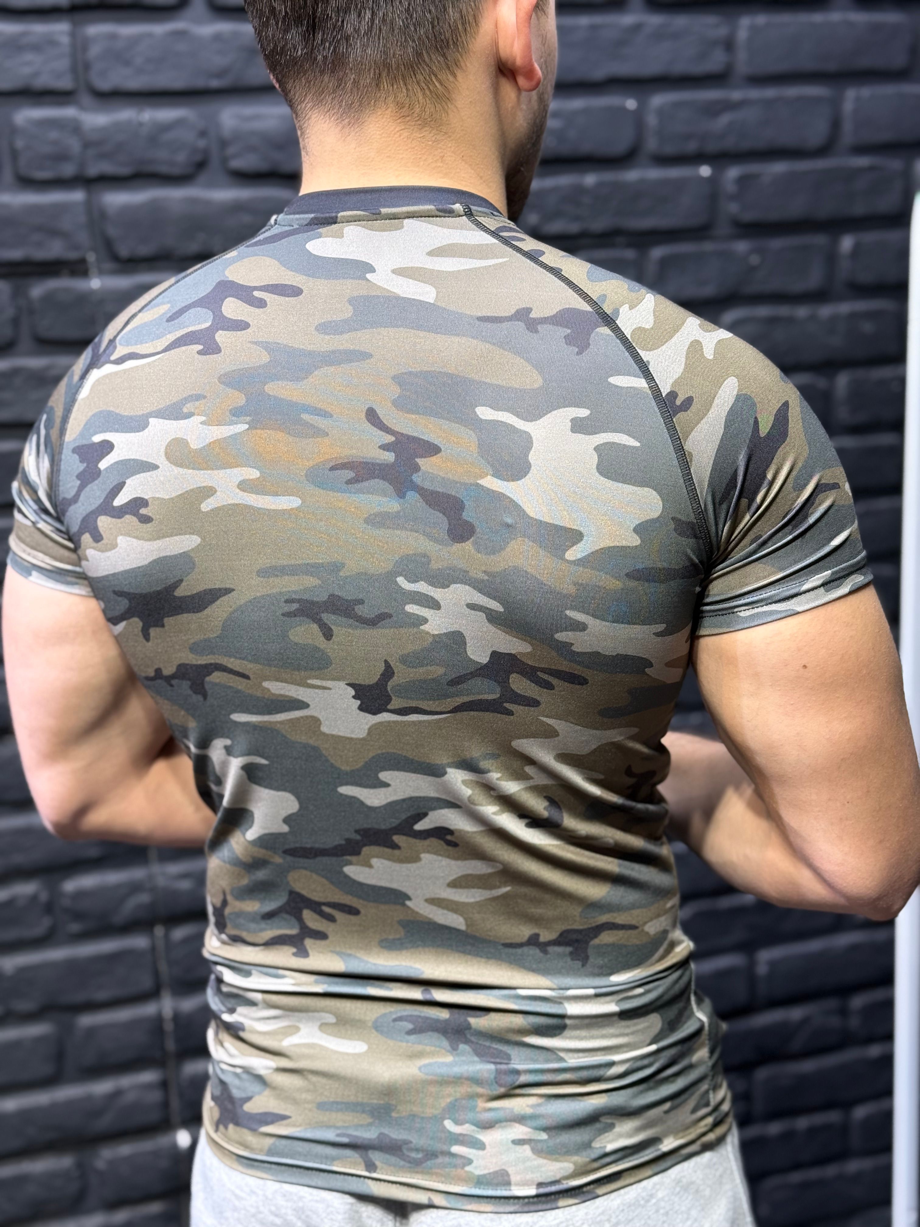 YHM Kamuflaj Desenli Compression T-Shirt