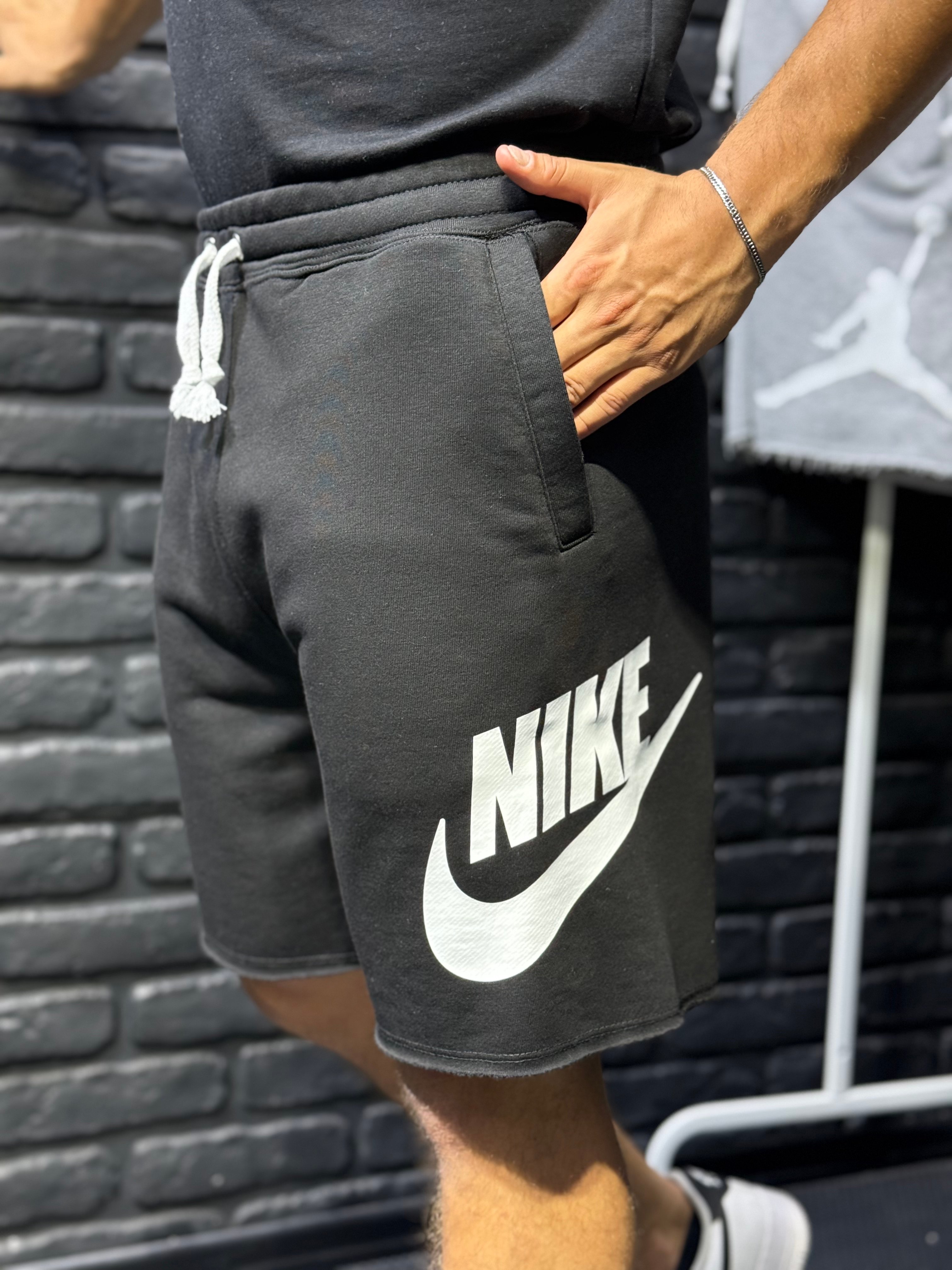 Nike Club Alumni Şort