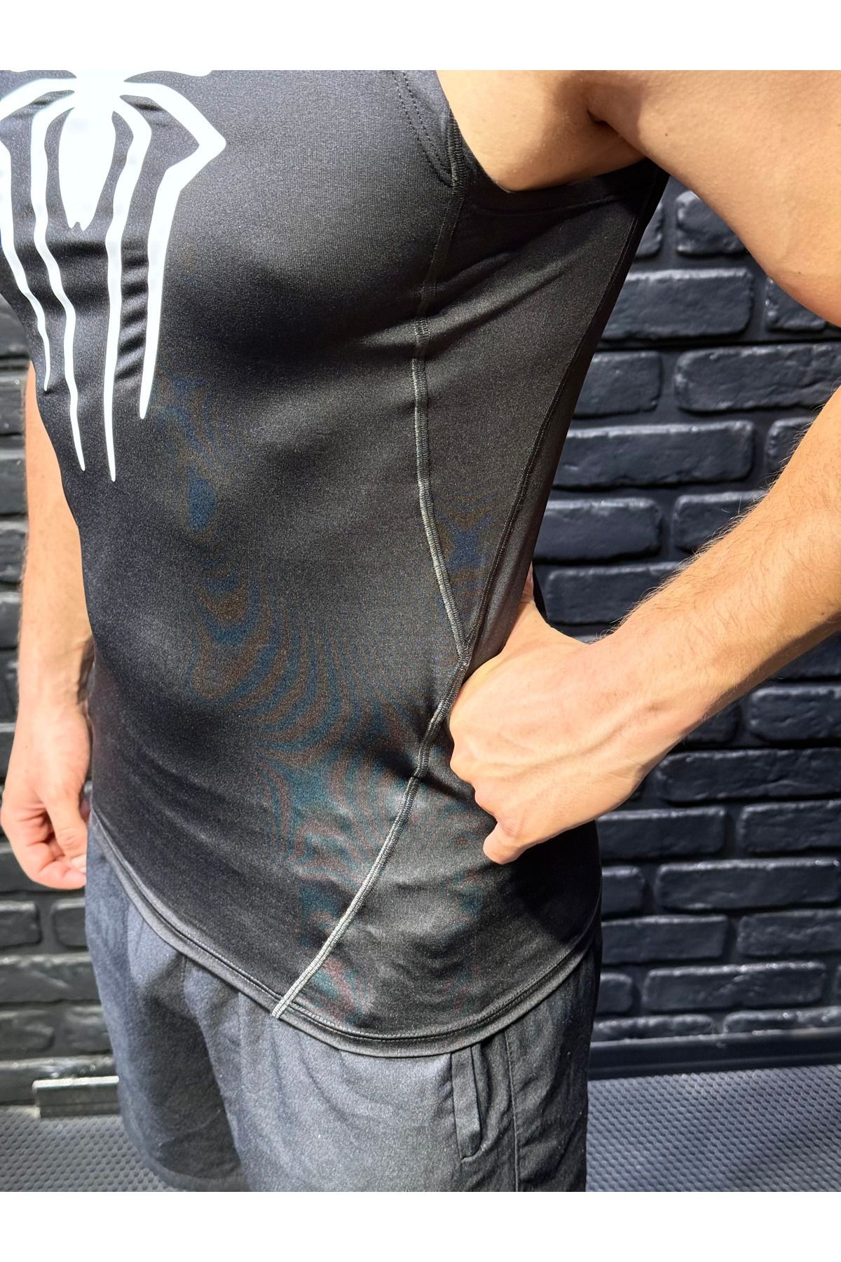 Compression Siyah Beyaz Örümcek Baskılı Erkek Sporcu Atlet – Sıkı Kalıp