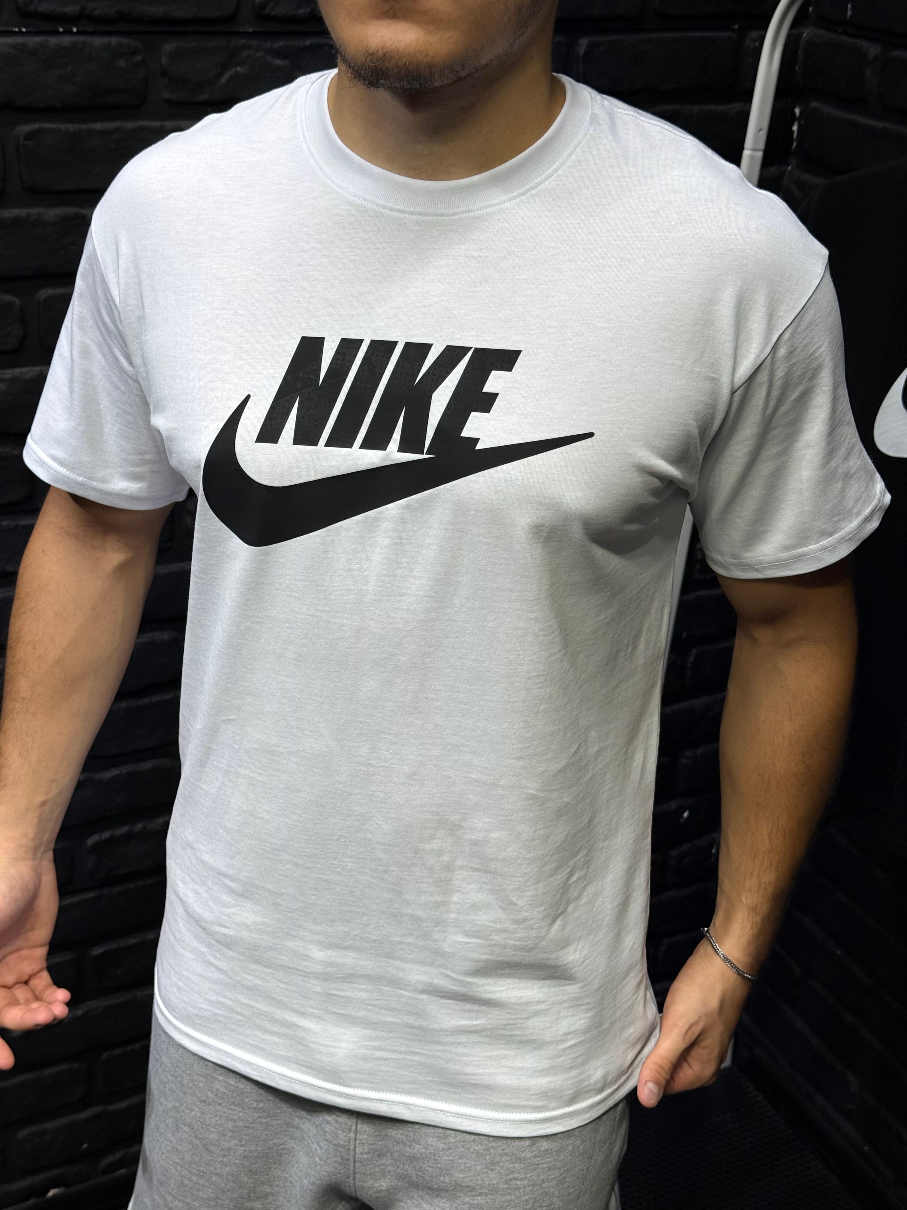 Nike Tee İcon Future T-Shirt - Beyaz