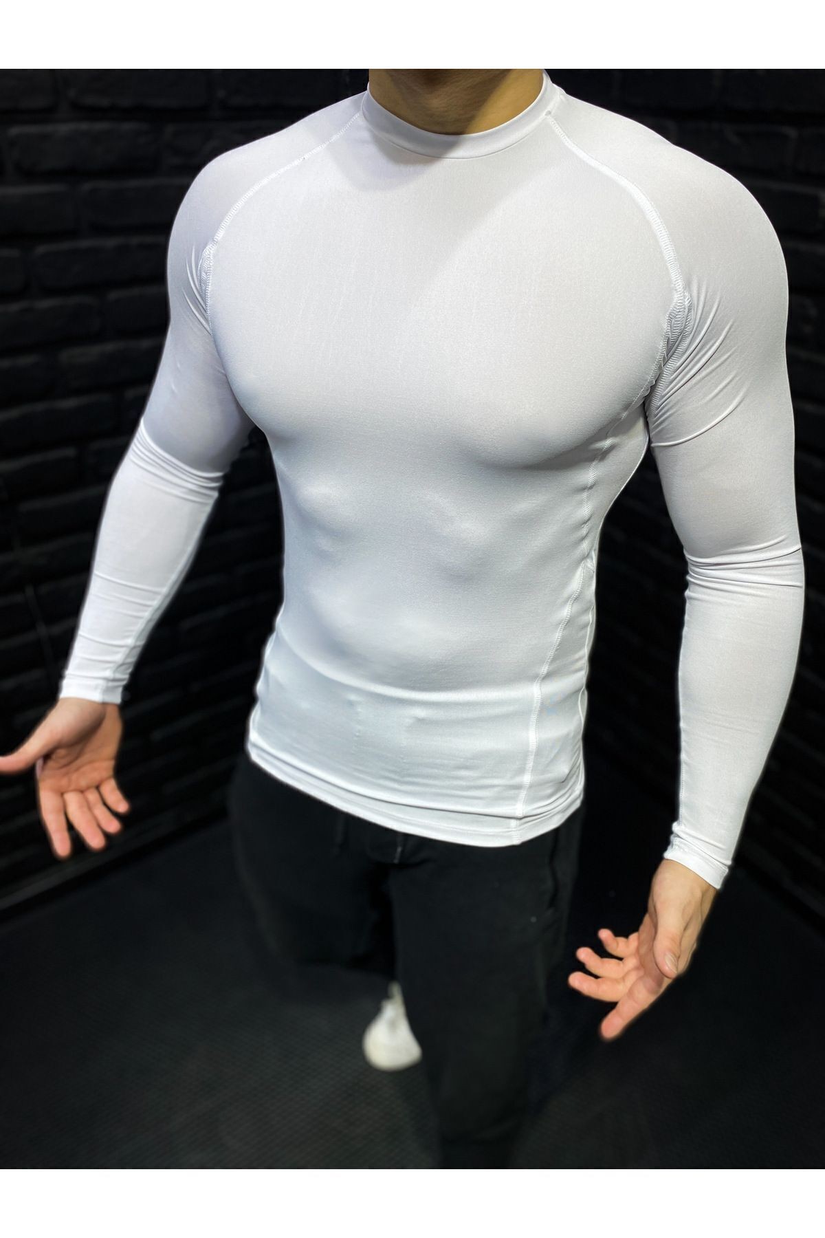 Uzun Kollu Compression Body Fit Spor Tam Beden Erkek Tişört Beyaz