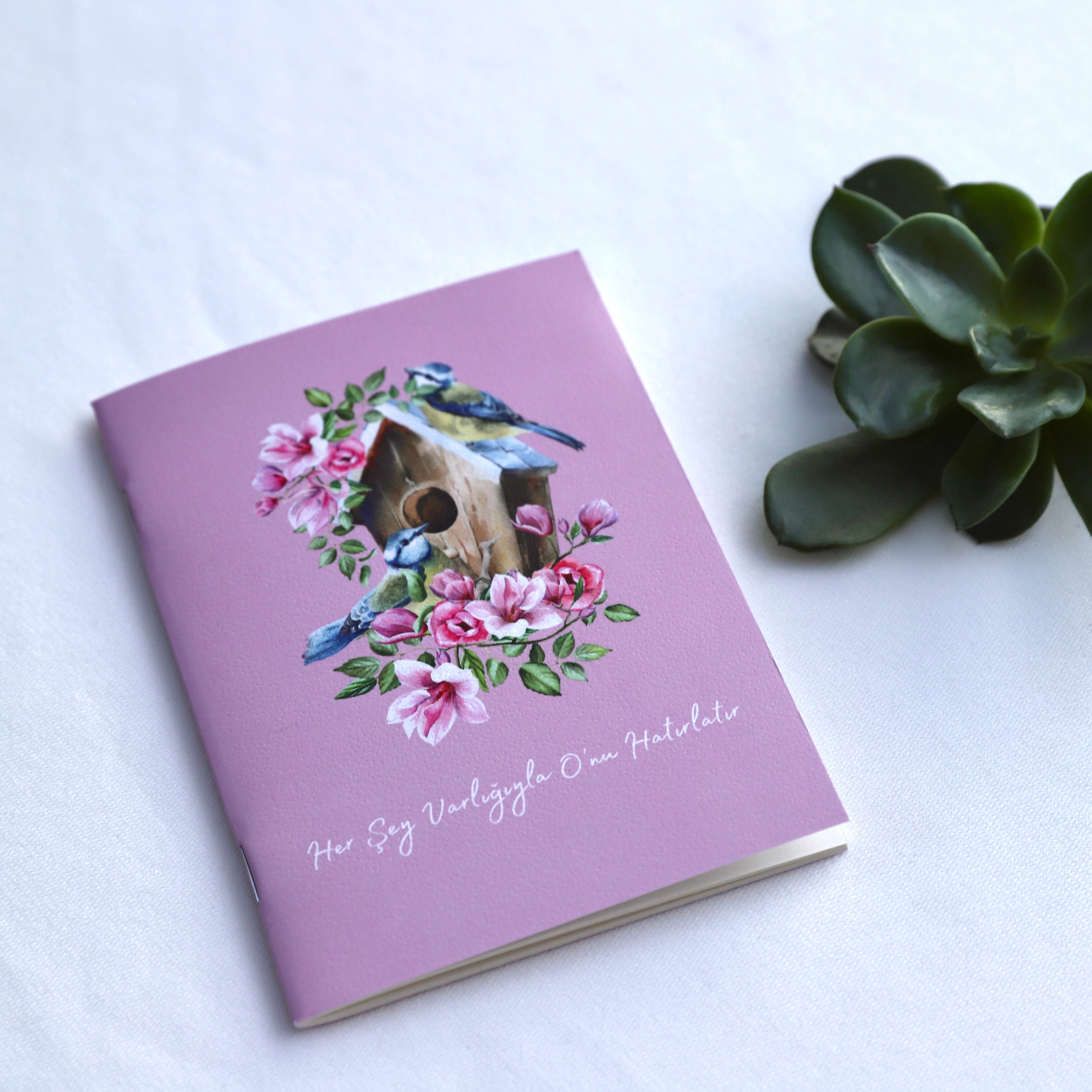 Mini Defter / her şey varlığıyla O'nu hatırlatır