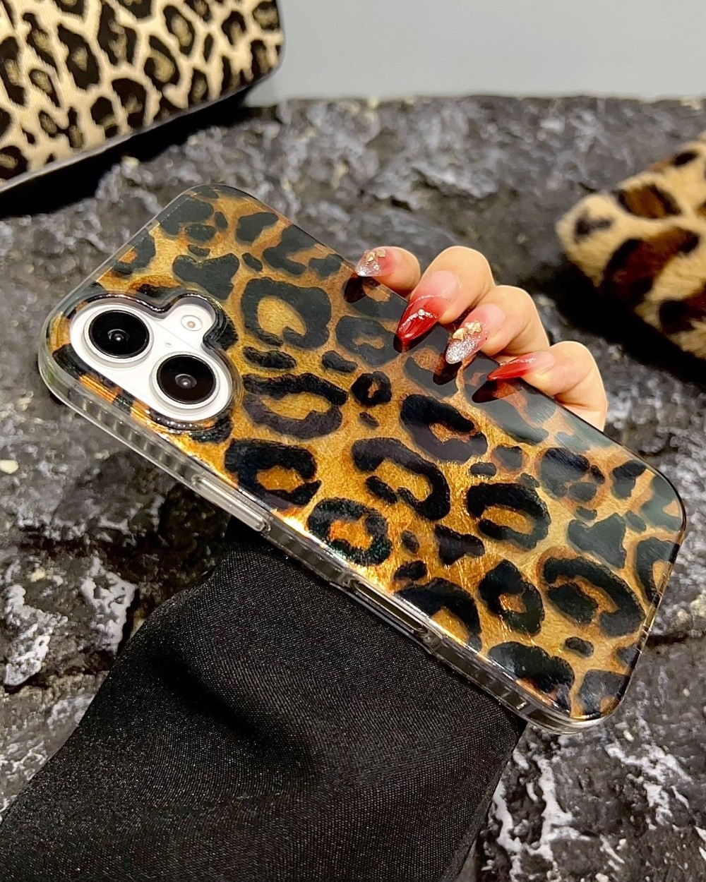 Iphone Uyumlu Parlak Leopar Desenli Kılıf