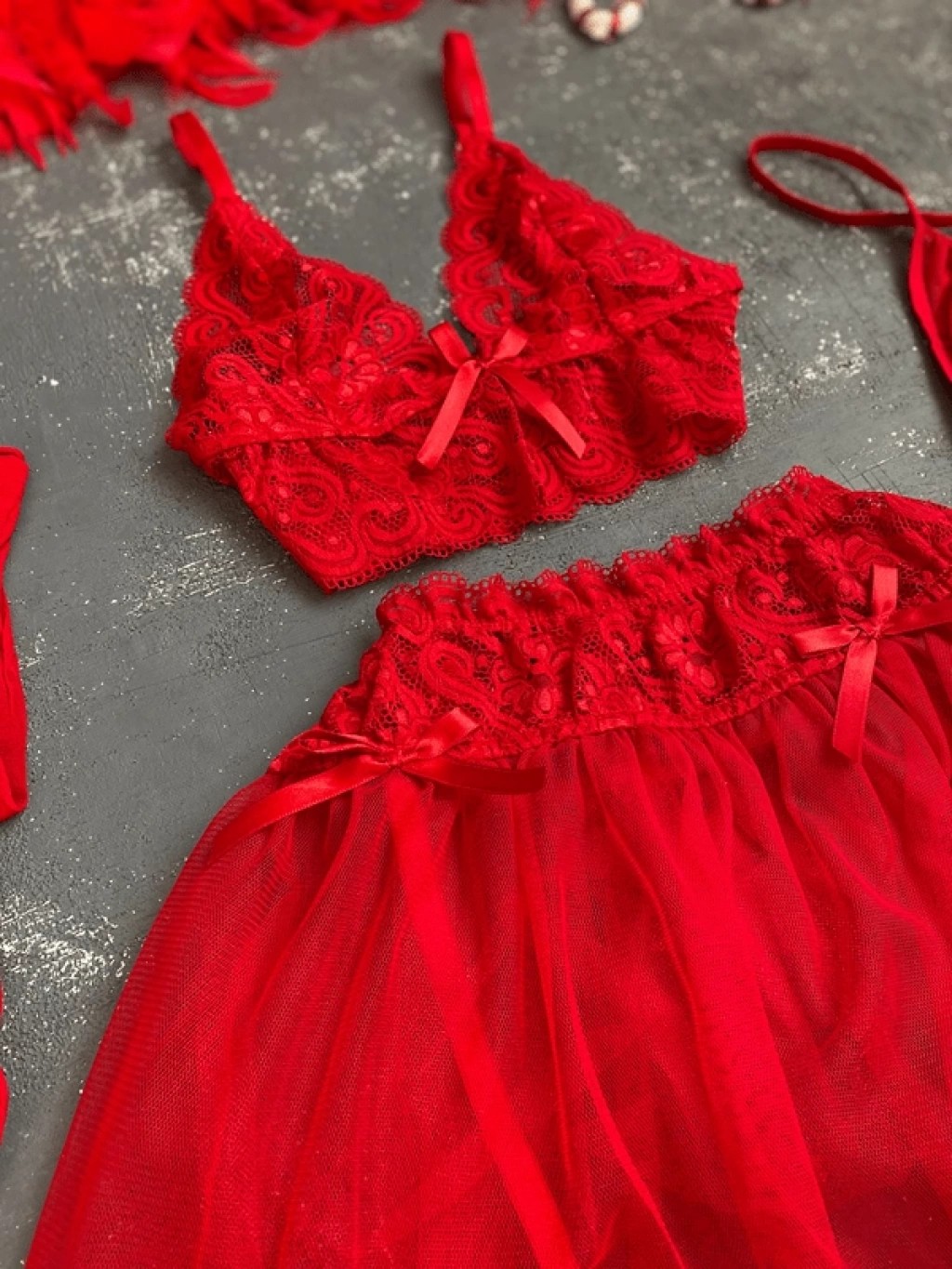 Cherry Jartiyer Set (Çorap Hediyeli)