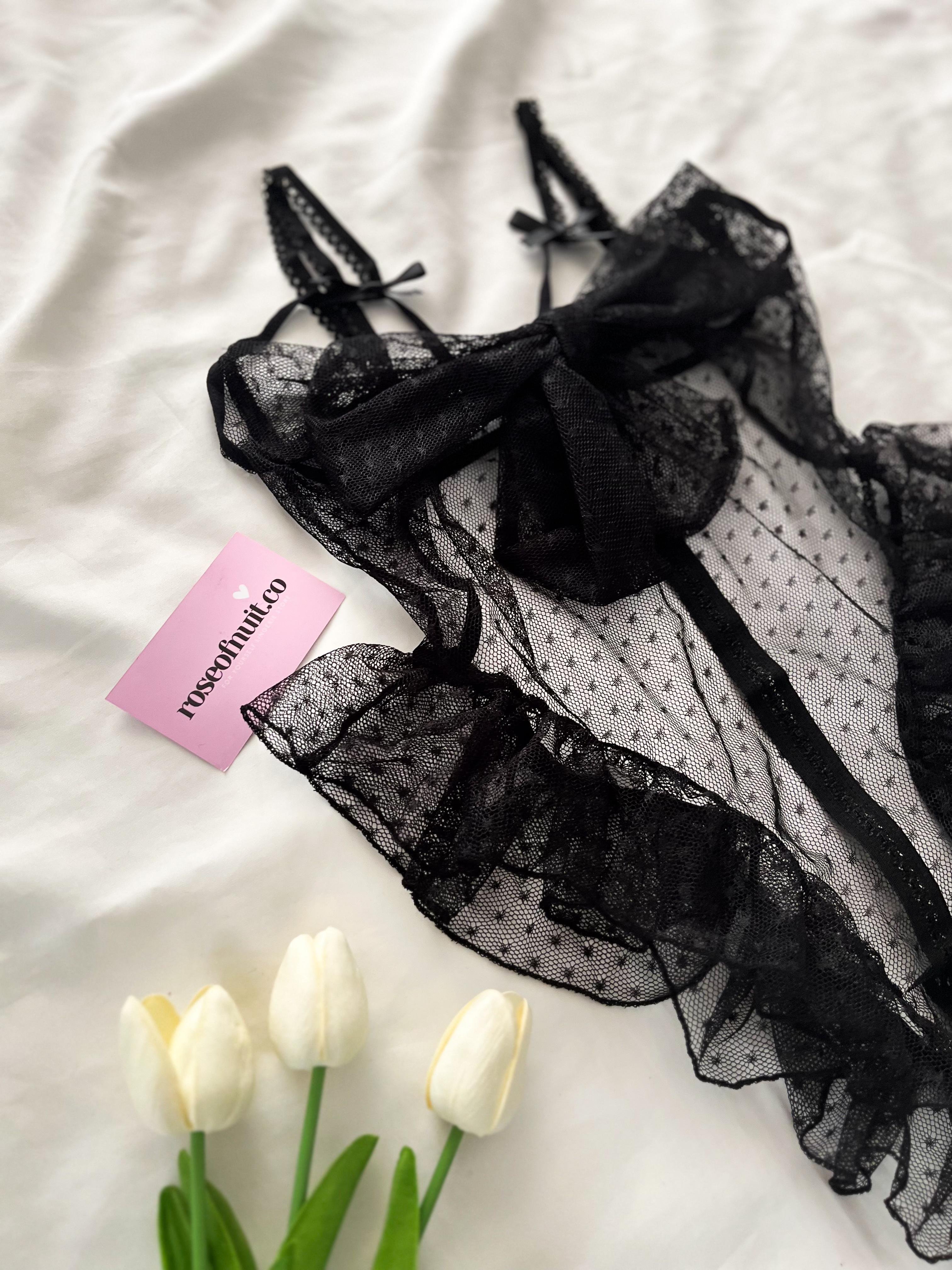 Tül Puantiye Desenli Ağı Açık Sırt Dekolteli Bodysuit