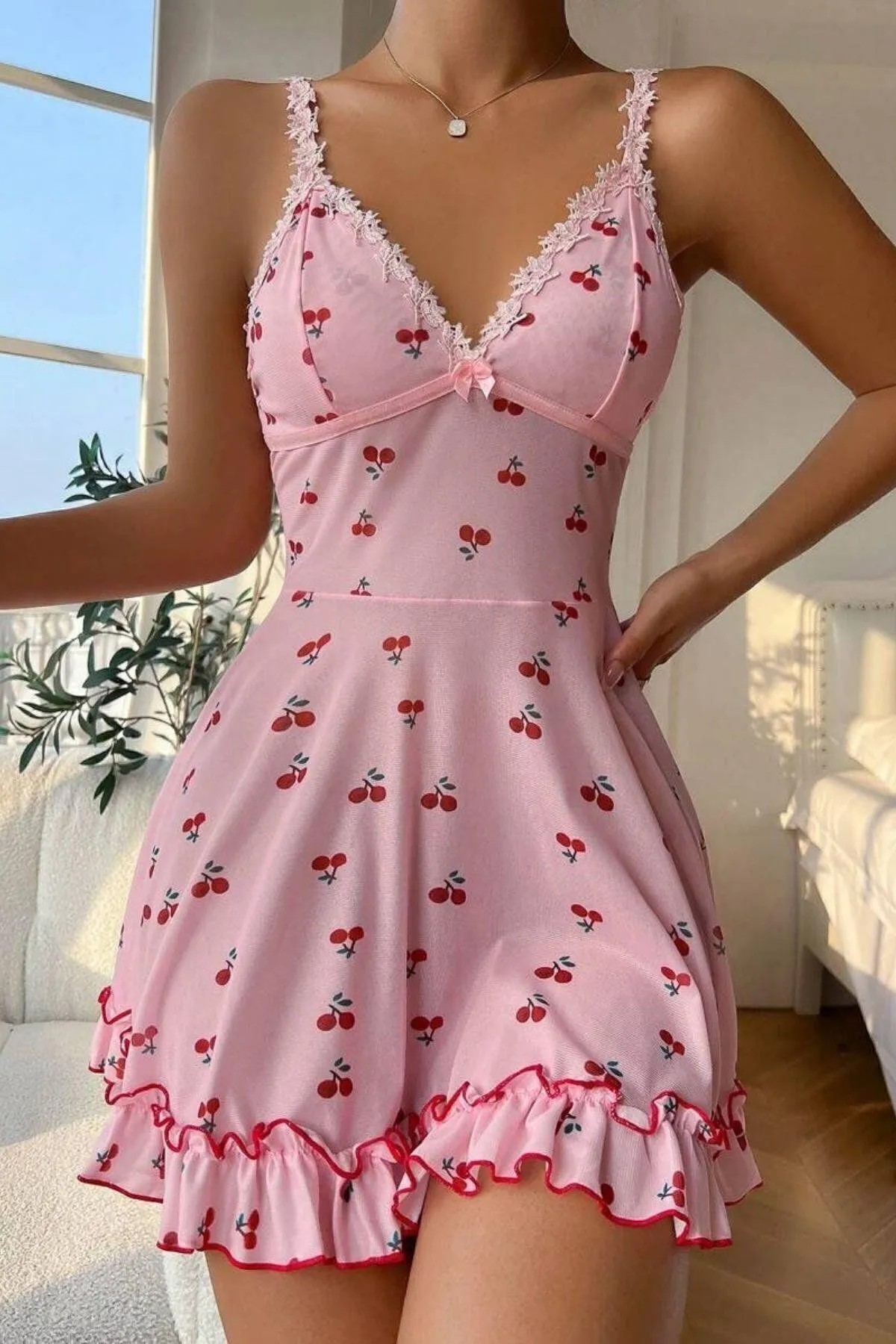Kiraz Desenli Fırfırlı Romantik Babydoll Gecelik
