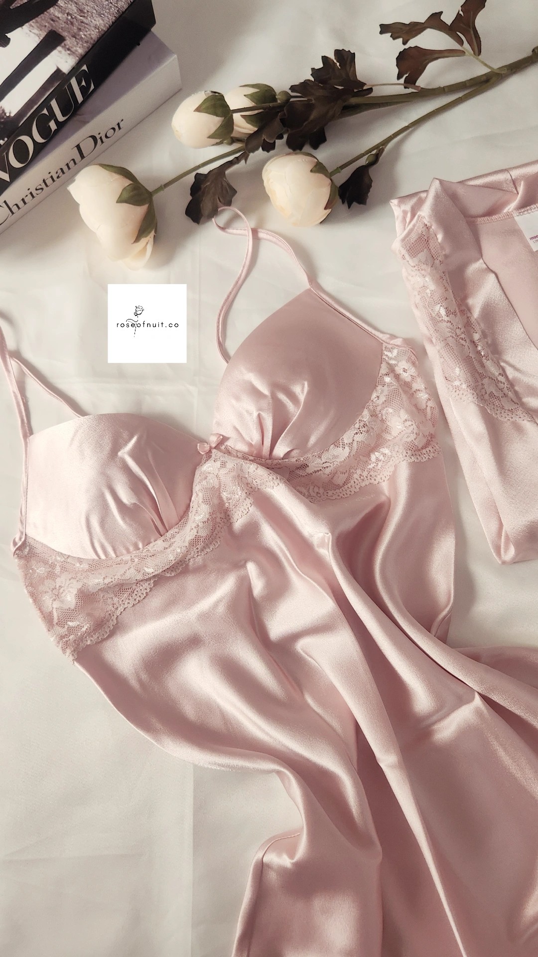 Göğüs Pedli Prenses Model Pudra Sabahlıklı Set 