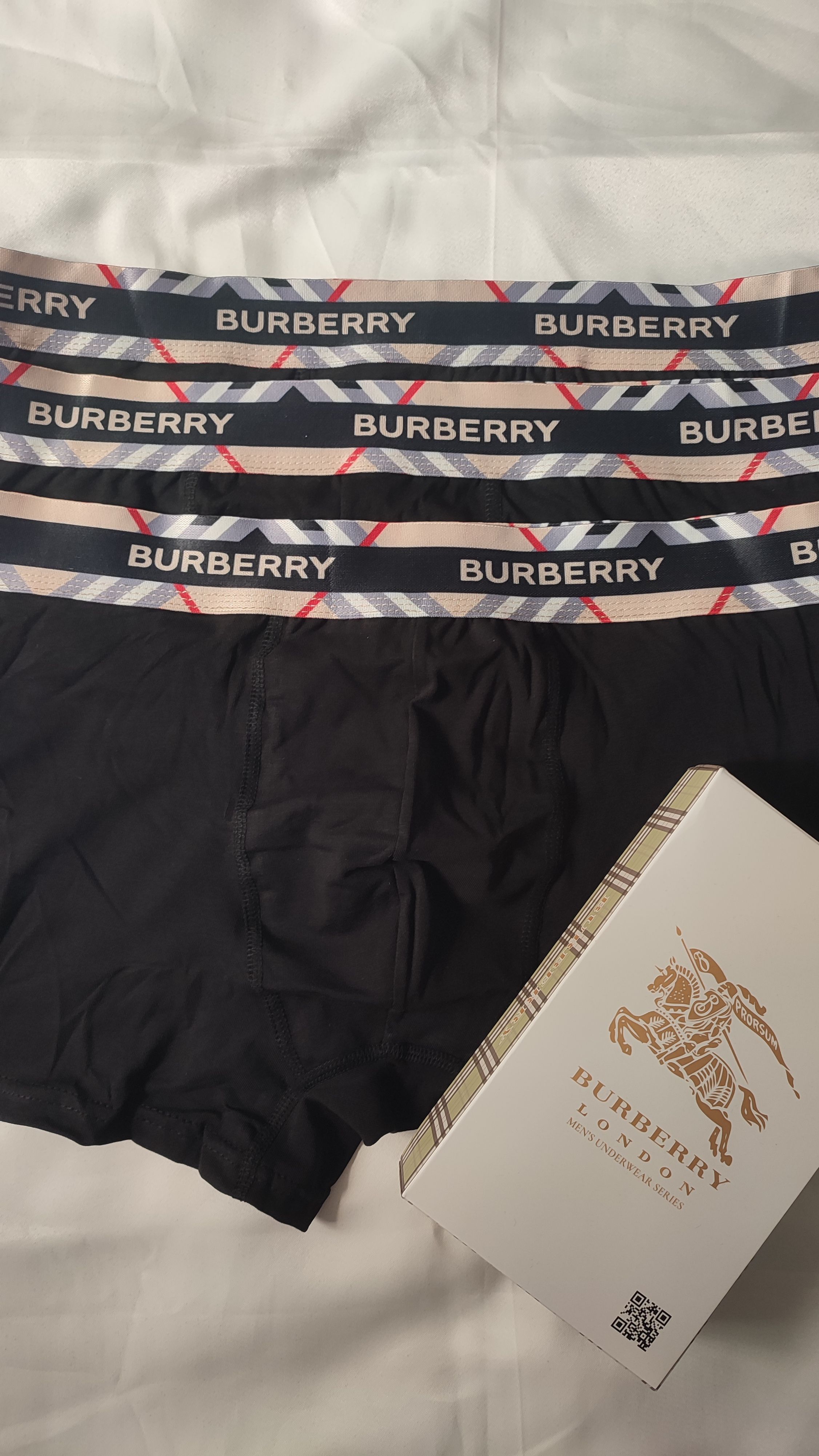 Burberry Premium Boxer 3'lü Set
