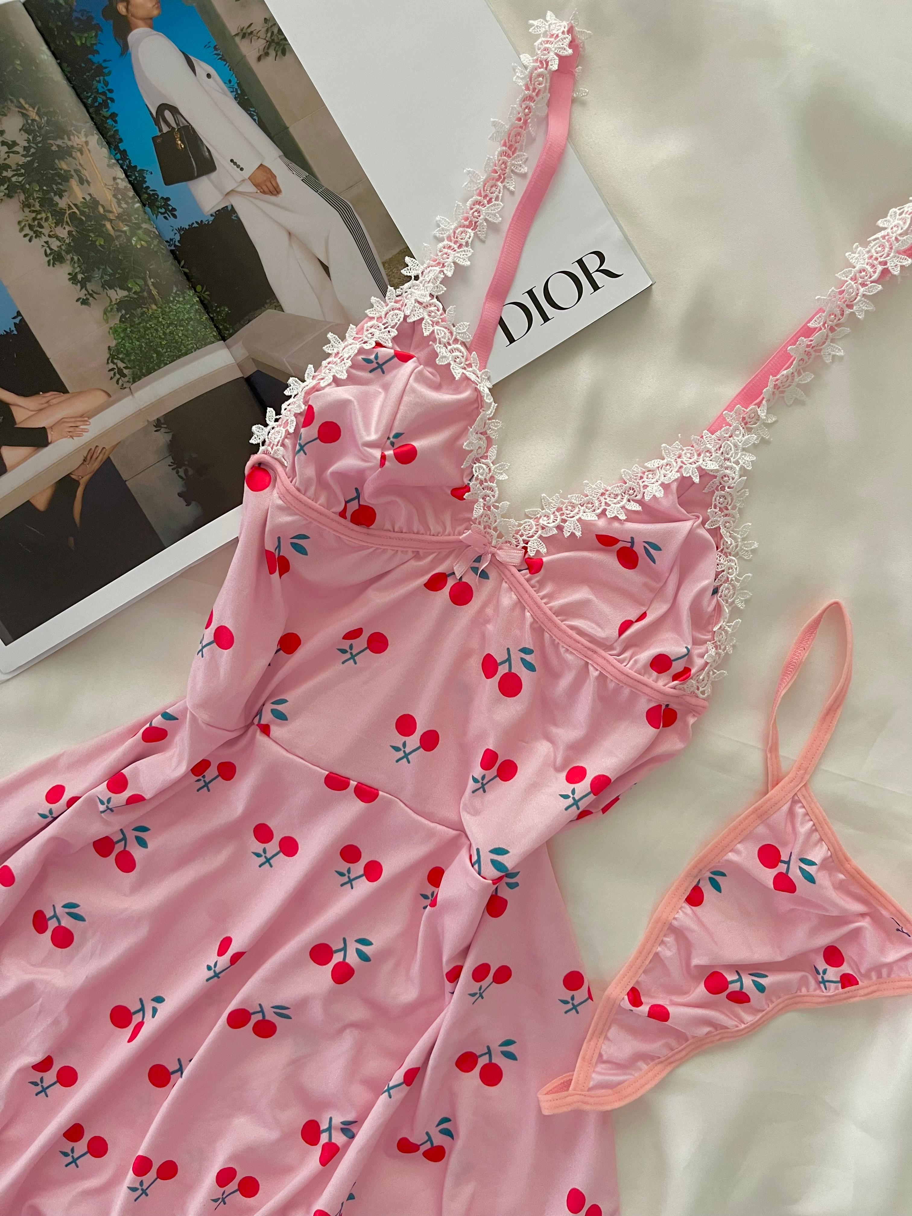 Kiraz Desenli Fırfırlı Romantik Babydoll Gecelik