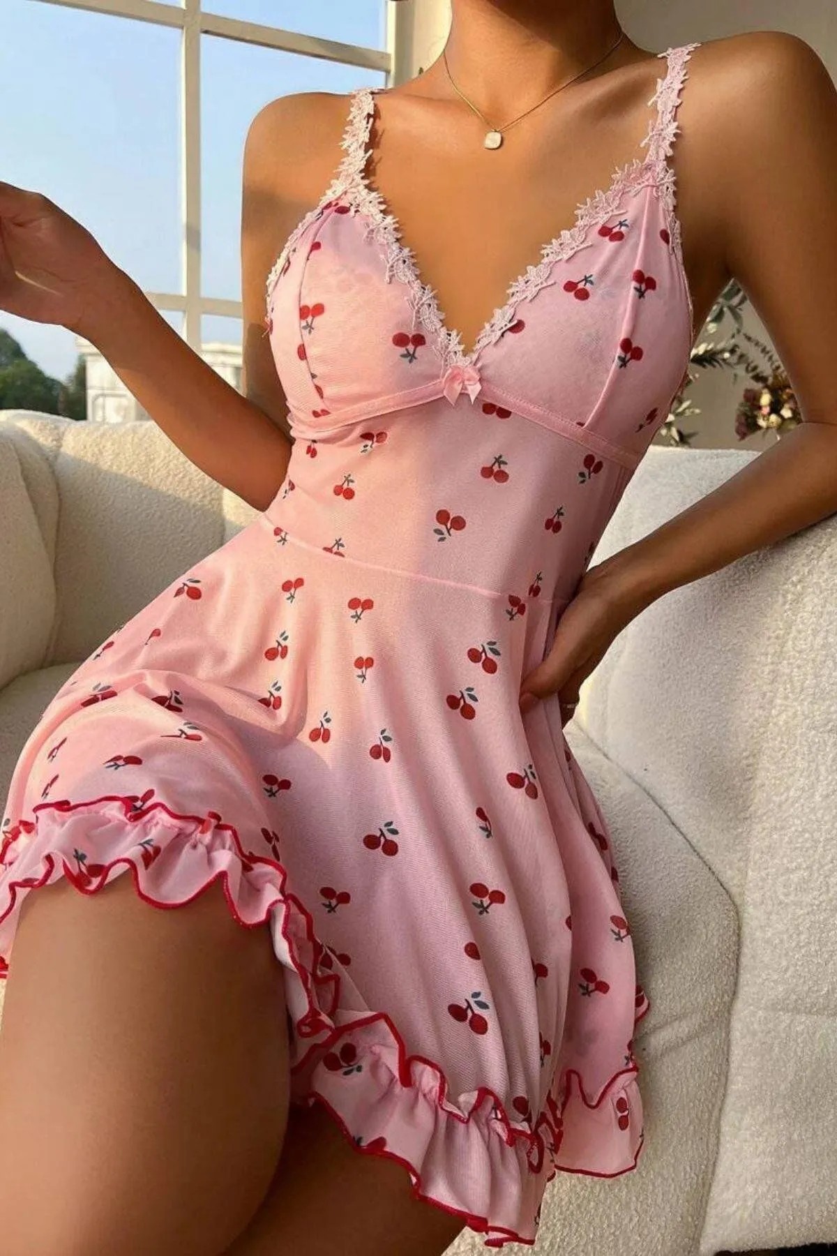 Kiraz Desenli Fırfırlı Romantik Babydoll Gecelik