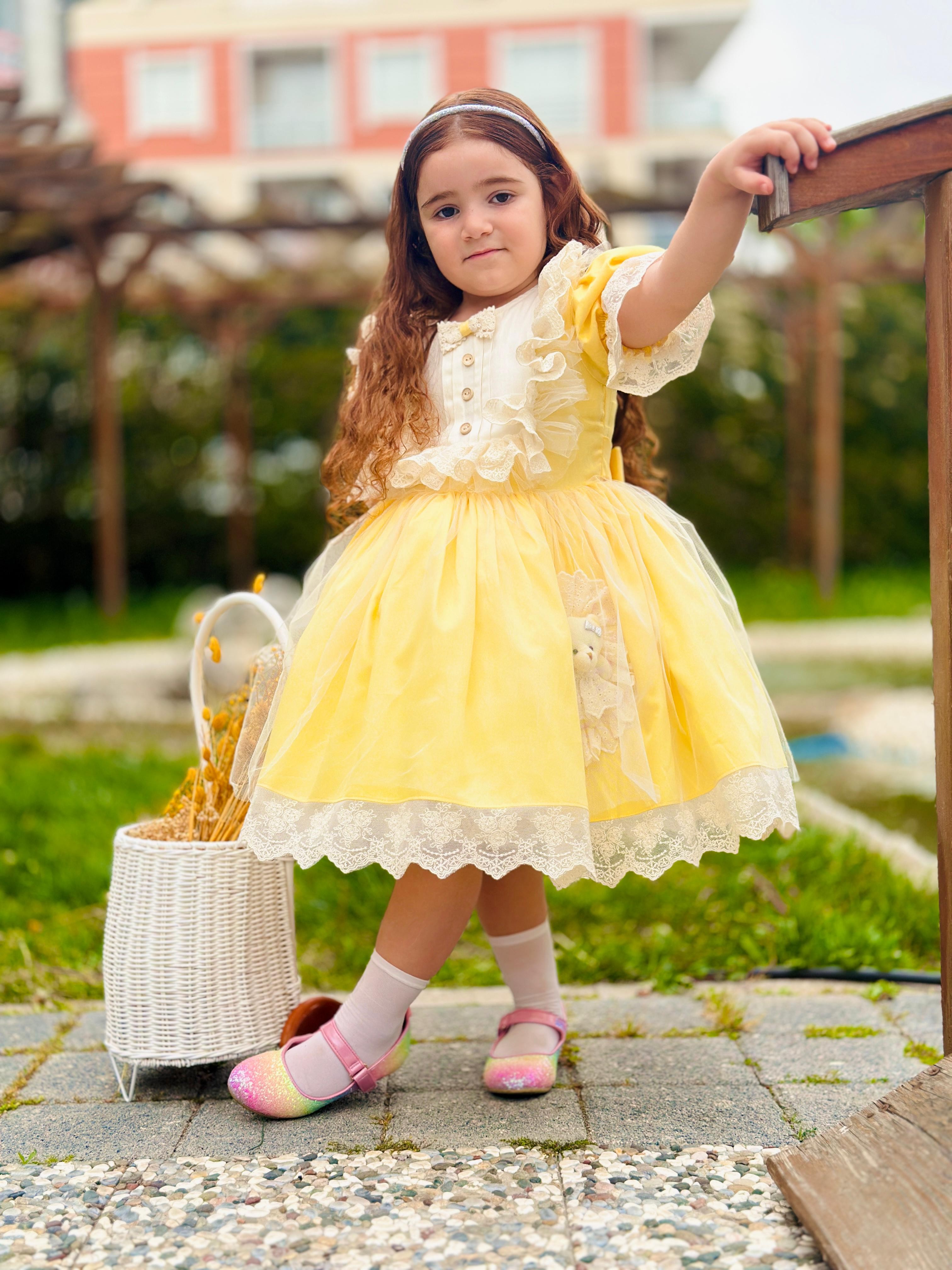 Sarı Ayıcıklı Kız Bebek Elbisesi,Doğum günü elbisesi, fotoğraf çekim elbisesi,0-10 Yaşa Uygun