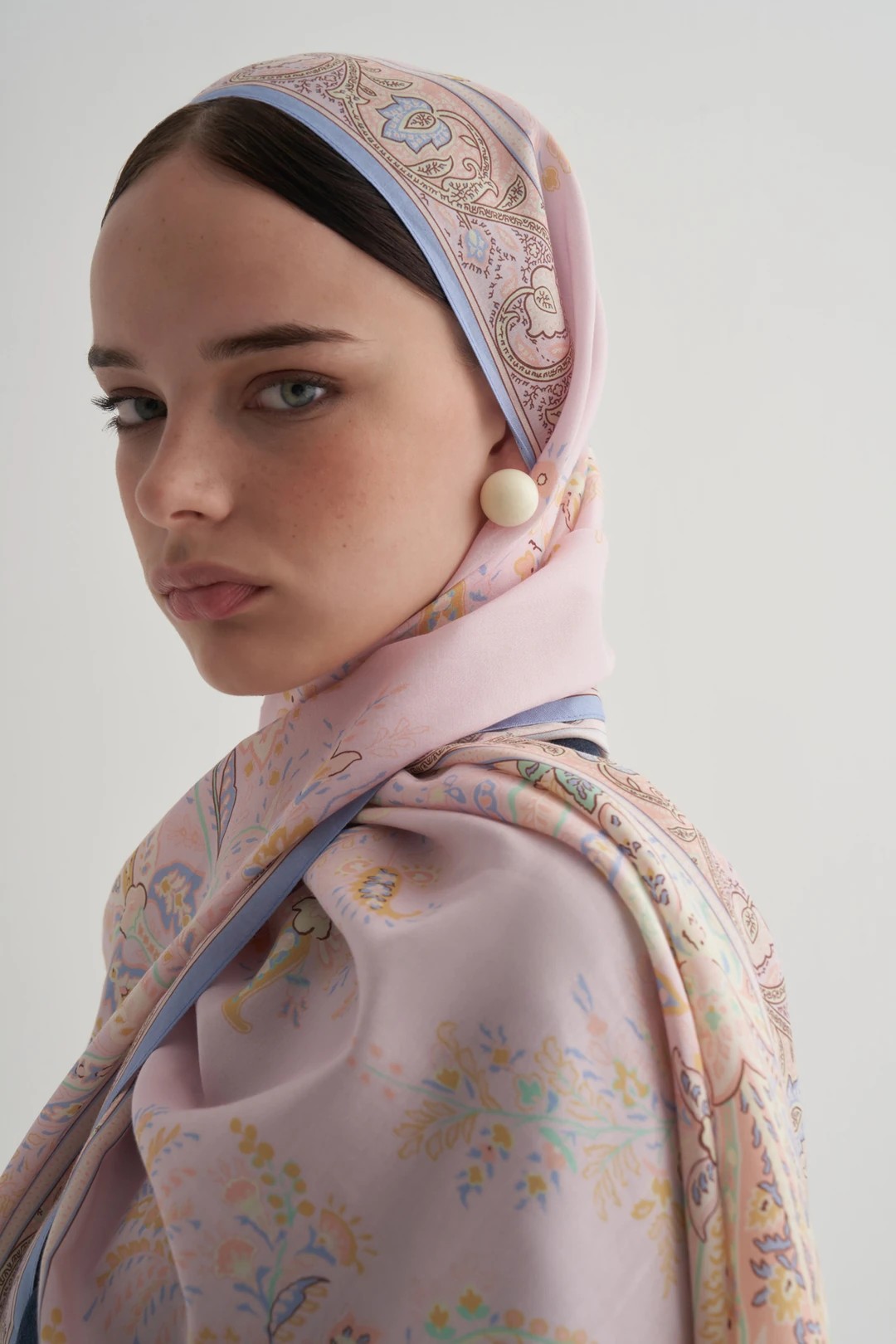 Pink İvy