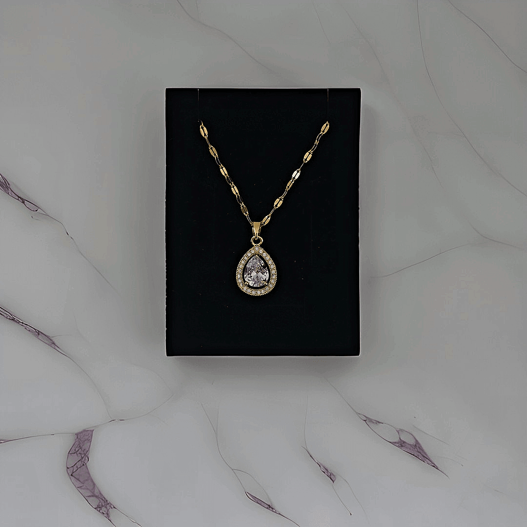 Gold Damla Beyaz Taşlı Kadın Kolye