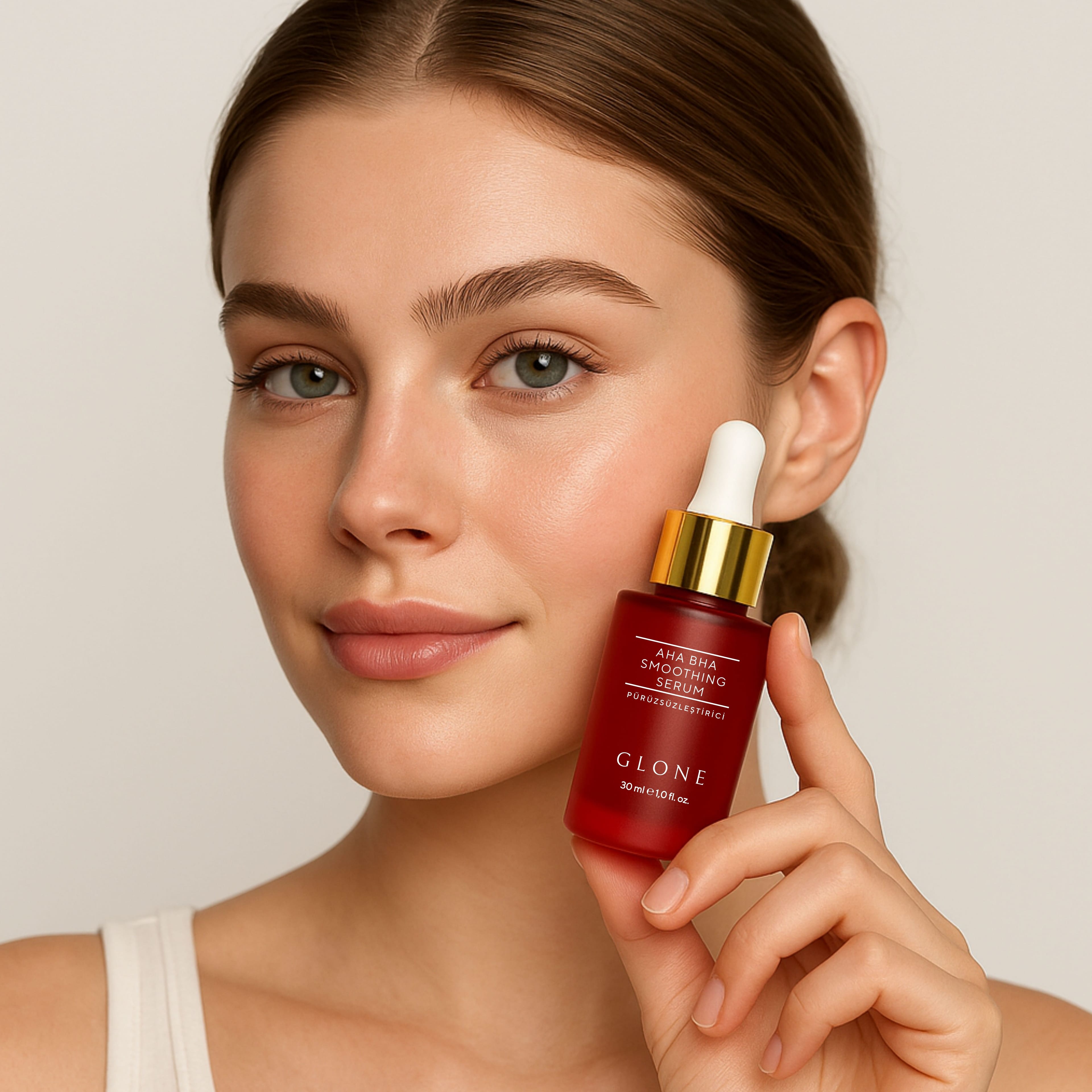 GLONE AHA BHA Pürüzsüzleştirici Serum 30ml | Hyaluronik Asit, Glycolic Acid & Centella Asiatica İçeren Peeling Serum | Cilt Yenileme ve Parlaklık