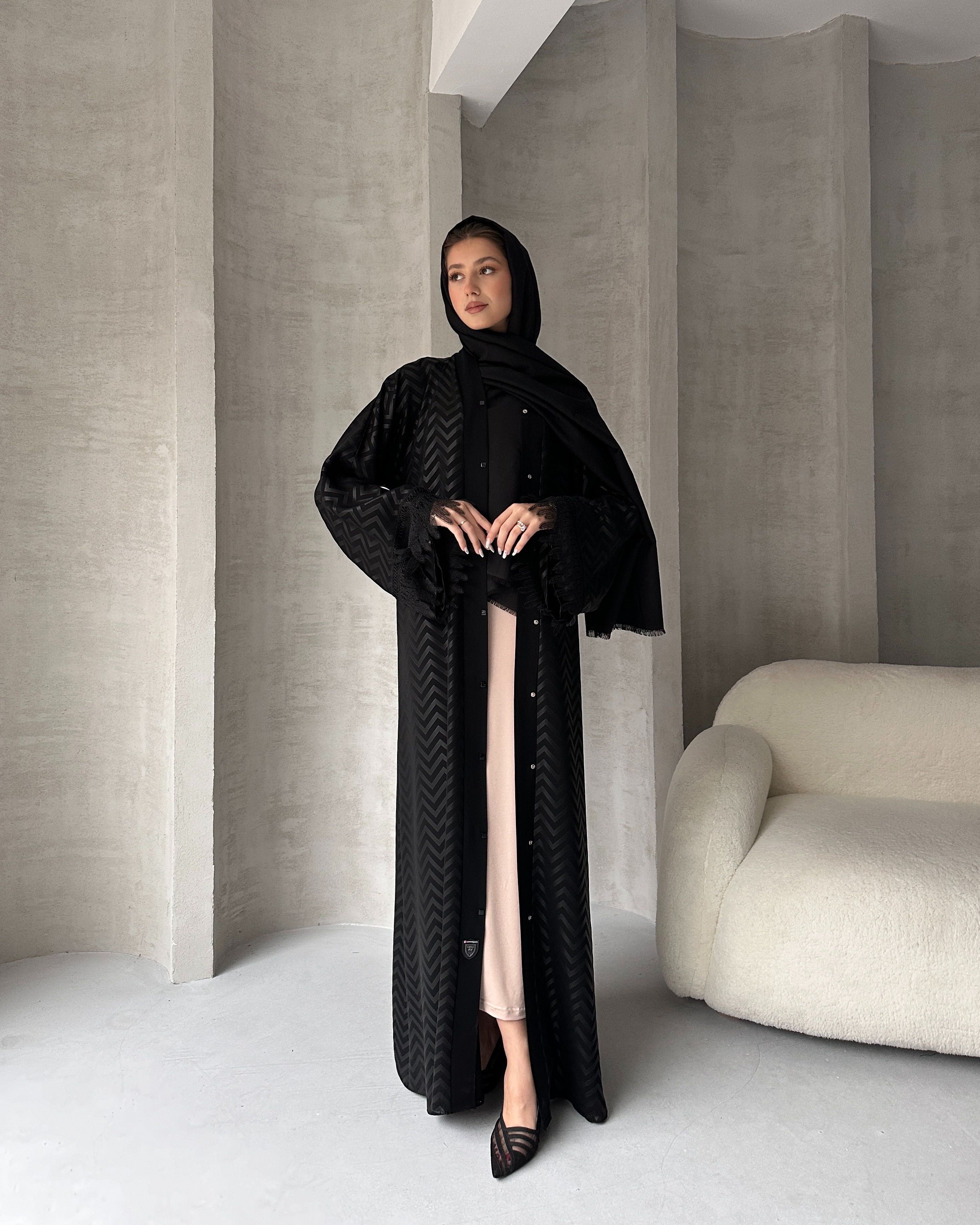 Dantel Detaylı Abaya