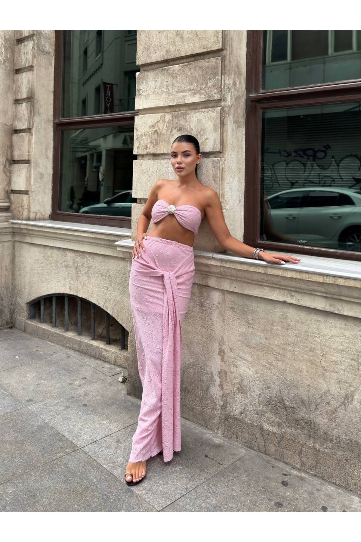 Kadın Deniz Kabuğu Aksesuar Detaylı Yellpaze Takım - pembe