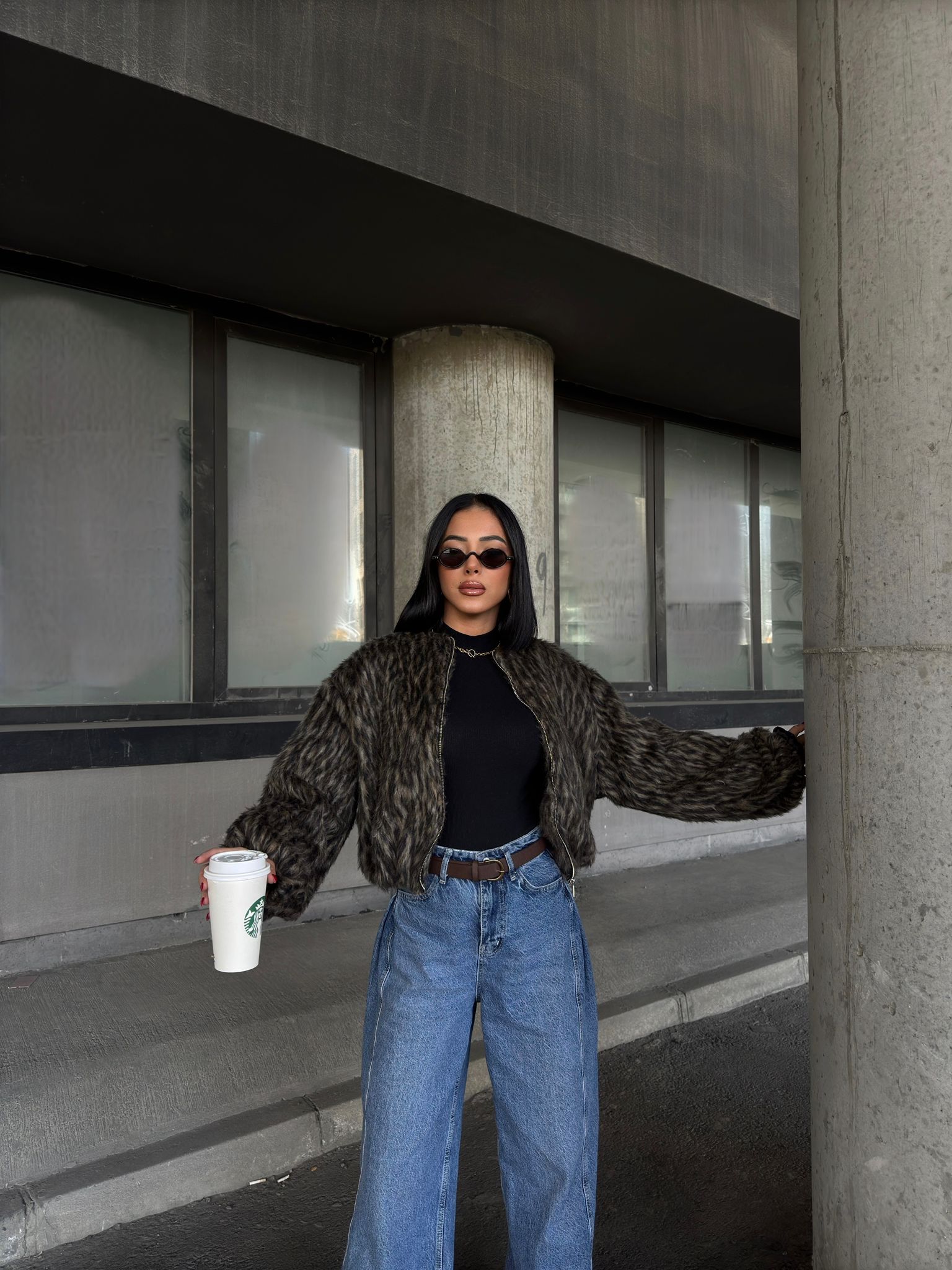 Leopar Desenli Astarlı Tüylü Fermuarlı Ceket