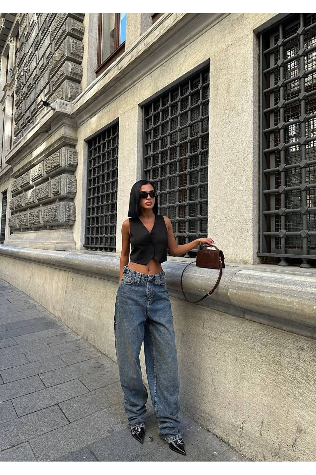 Baggy jeans