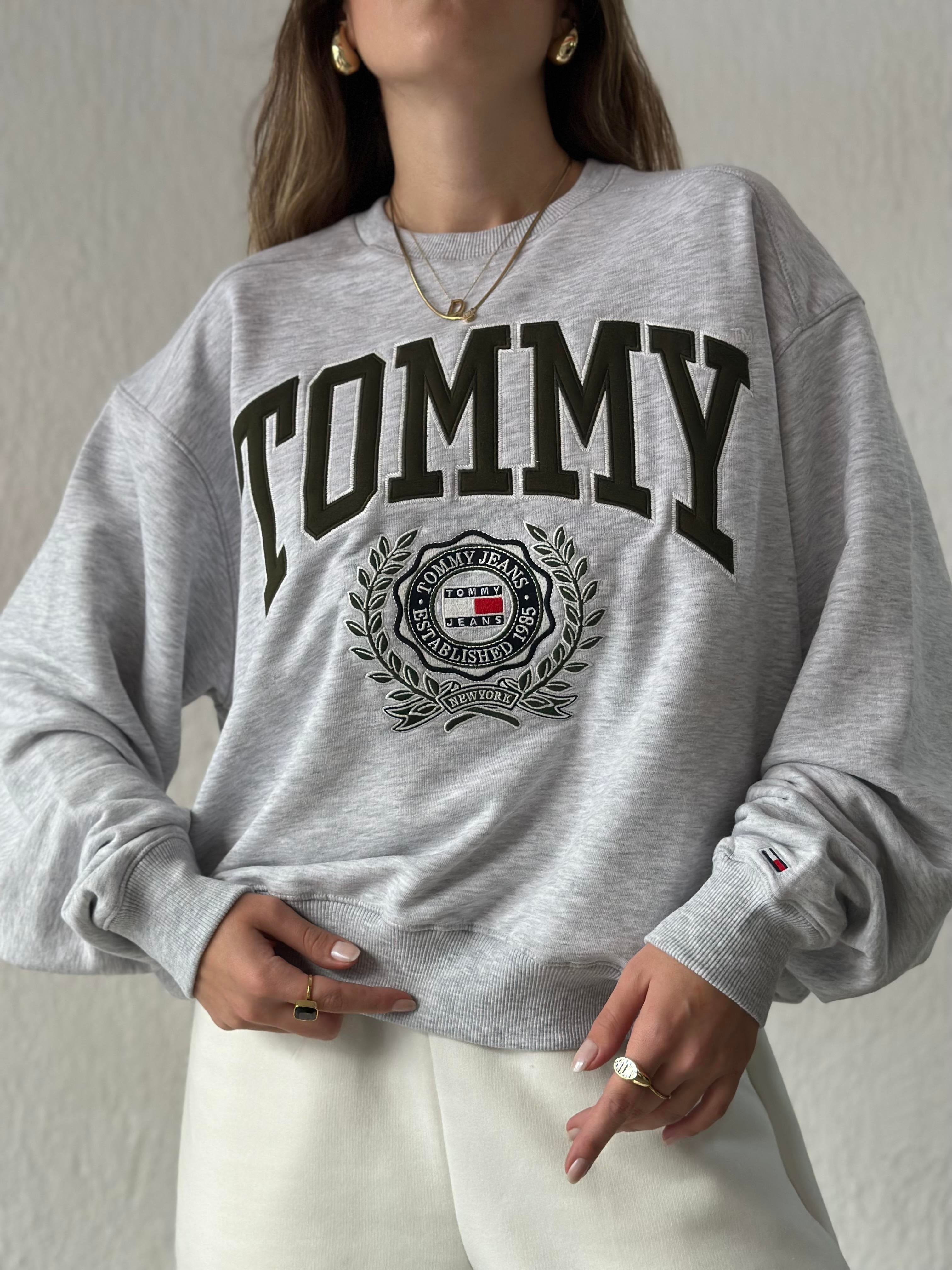 T&H College Nakışlı Sweatshirt - gri