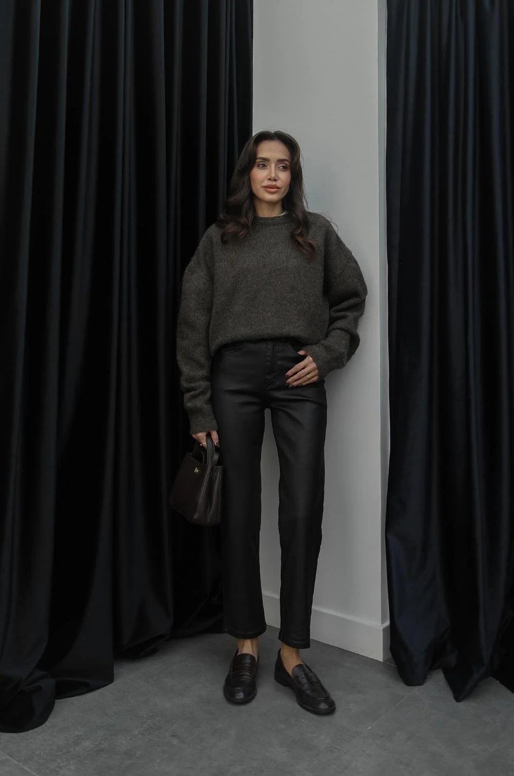 Kadın Siyah Mumlu Fit Mom Jean