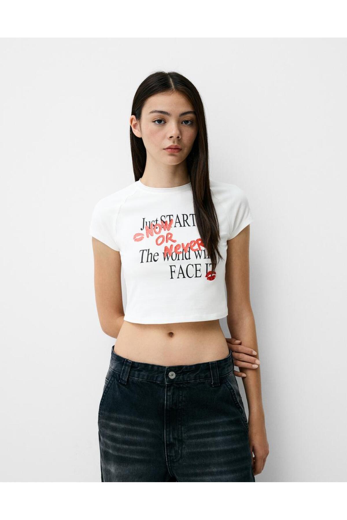 Baskılı reglan kısa kollu crop tişört