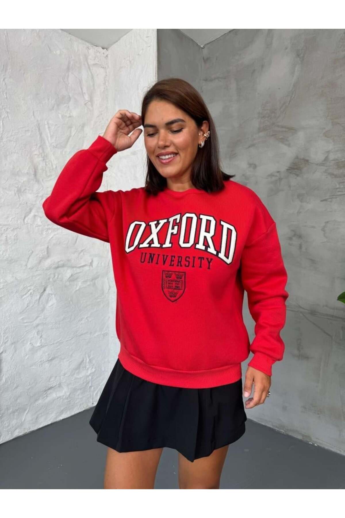 Oxford Nakışlı Bisiklet Yaka Sweatshirt - kırmızı