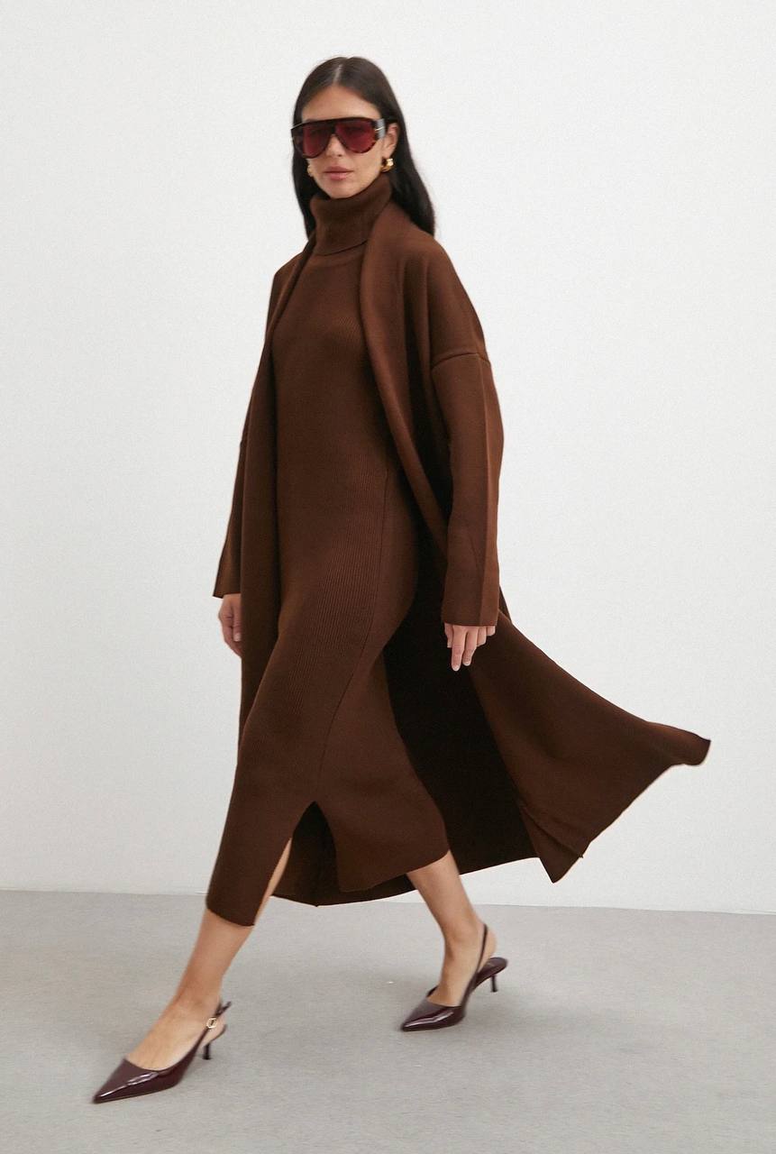 BOĞAZLI ELBİSE HIRKA BEJ TRİKO TAKIM