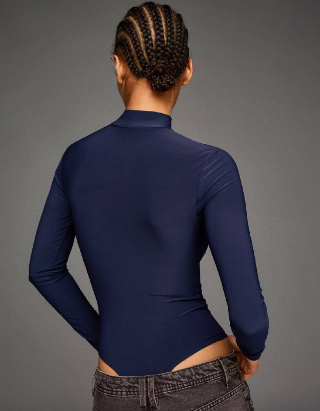 Uzun Kollu Dik Yaka Çıtçıtlı Body